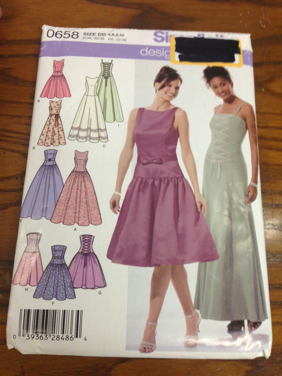 Amazon.com: Simplicity 0658 Sewing Pattern, Misses' Petite Design Your Own Evening  Dress in Two Lengths with Skirt Variations, Size DD (4,6,8,10) : Arts,  Crafts & Sewing