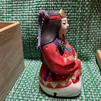 Amazon.co.jp: 土鈴 川崎幸子作 博多人形 卑弥呼 : おもちゃ Amazon.co.jp: 土鈴 川崎幸子作 博多人形 卑弥呼 : おもちゃ