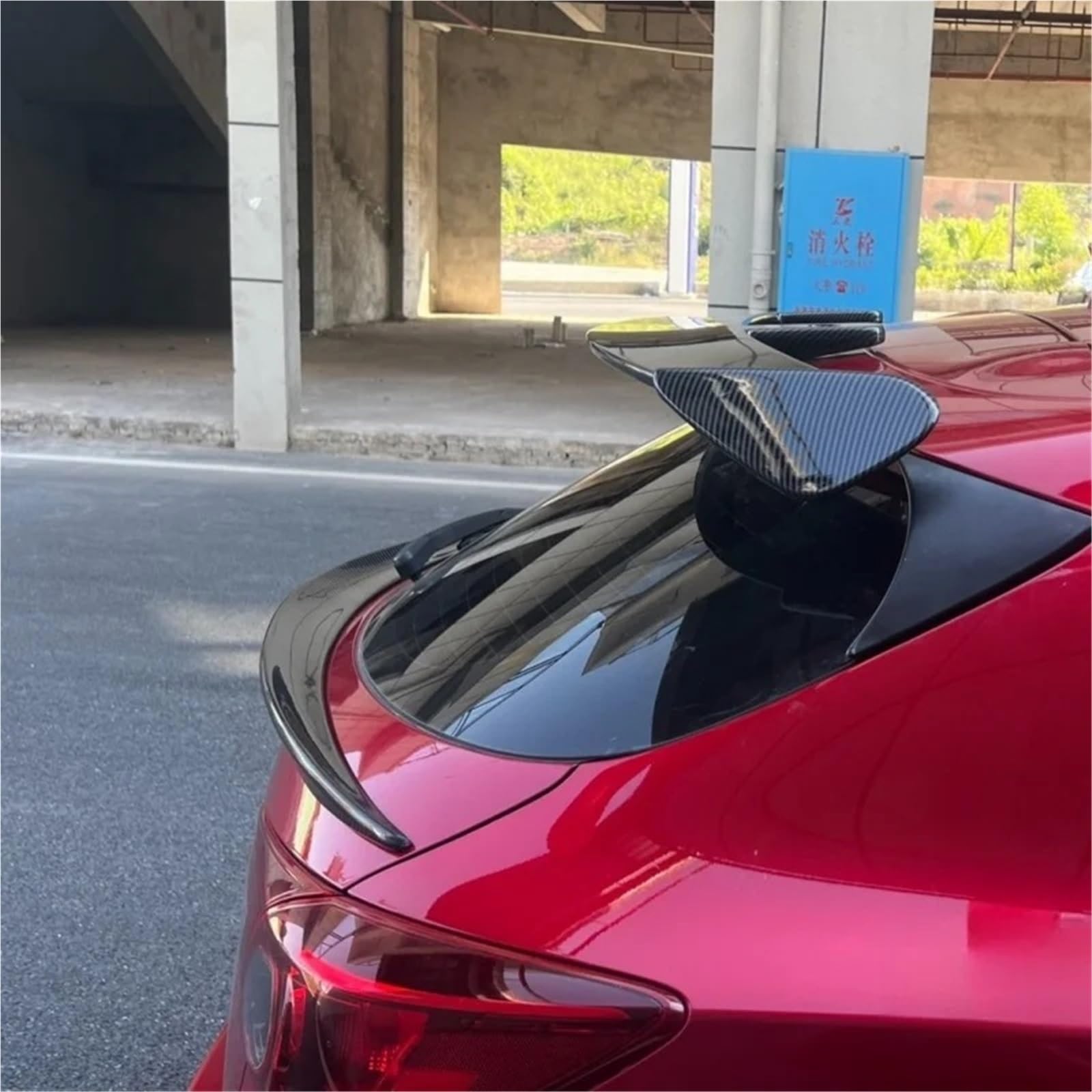 Tylne skrzydło spoilera samochodu rozszerzenie wargi kompatybilne z Mazda 3 Axela Hatchback 2014-2019 tylna klapa bagażnika środkowe skrzydło spojlera(Carbon Printing)