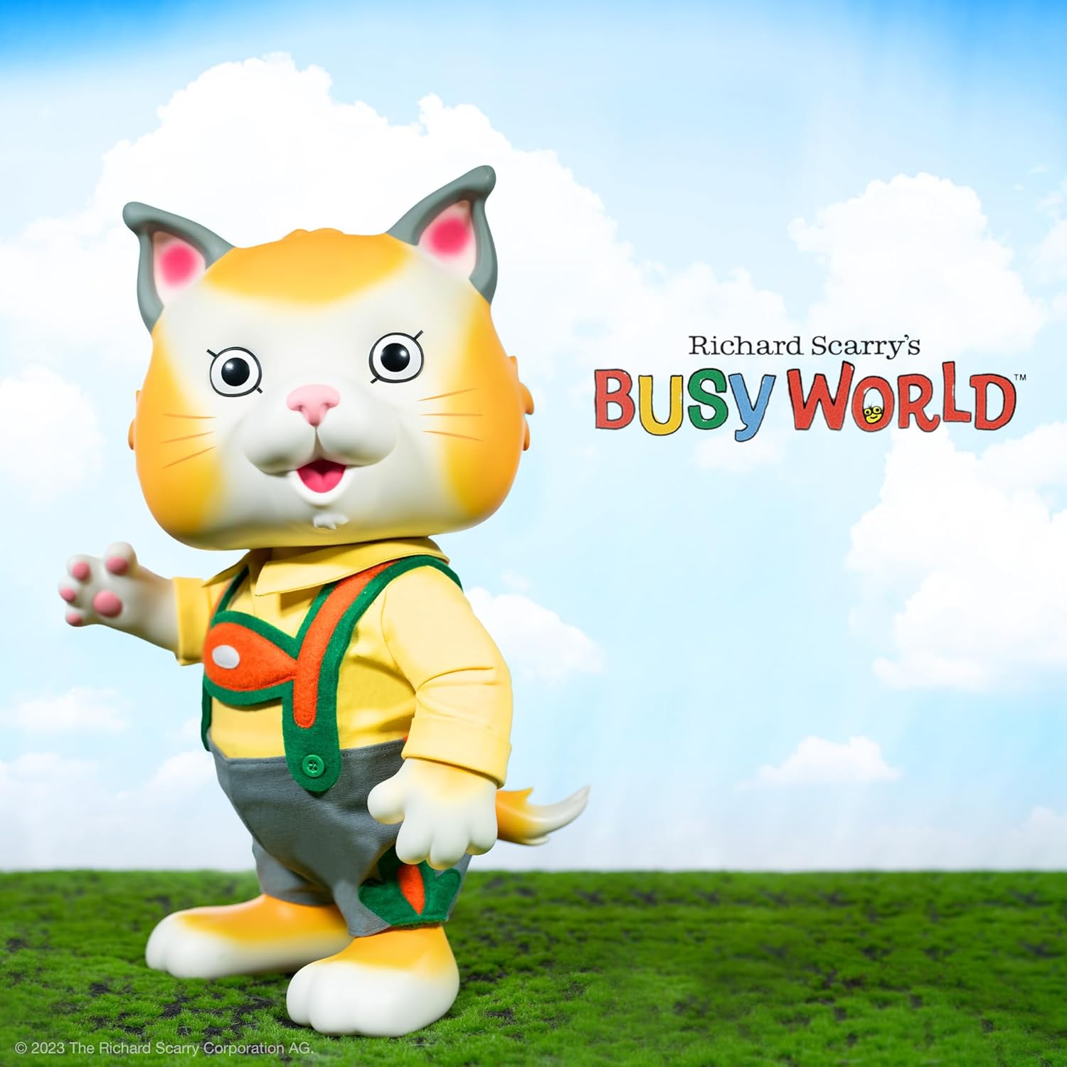 Super7 Supersize Richard Scarry Huckle Cat - 16" Richard Scarry Books Action Figure with Fabric Clothing Collectibles and Retro Toys