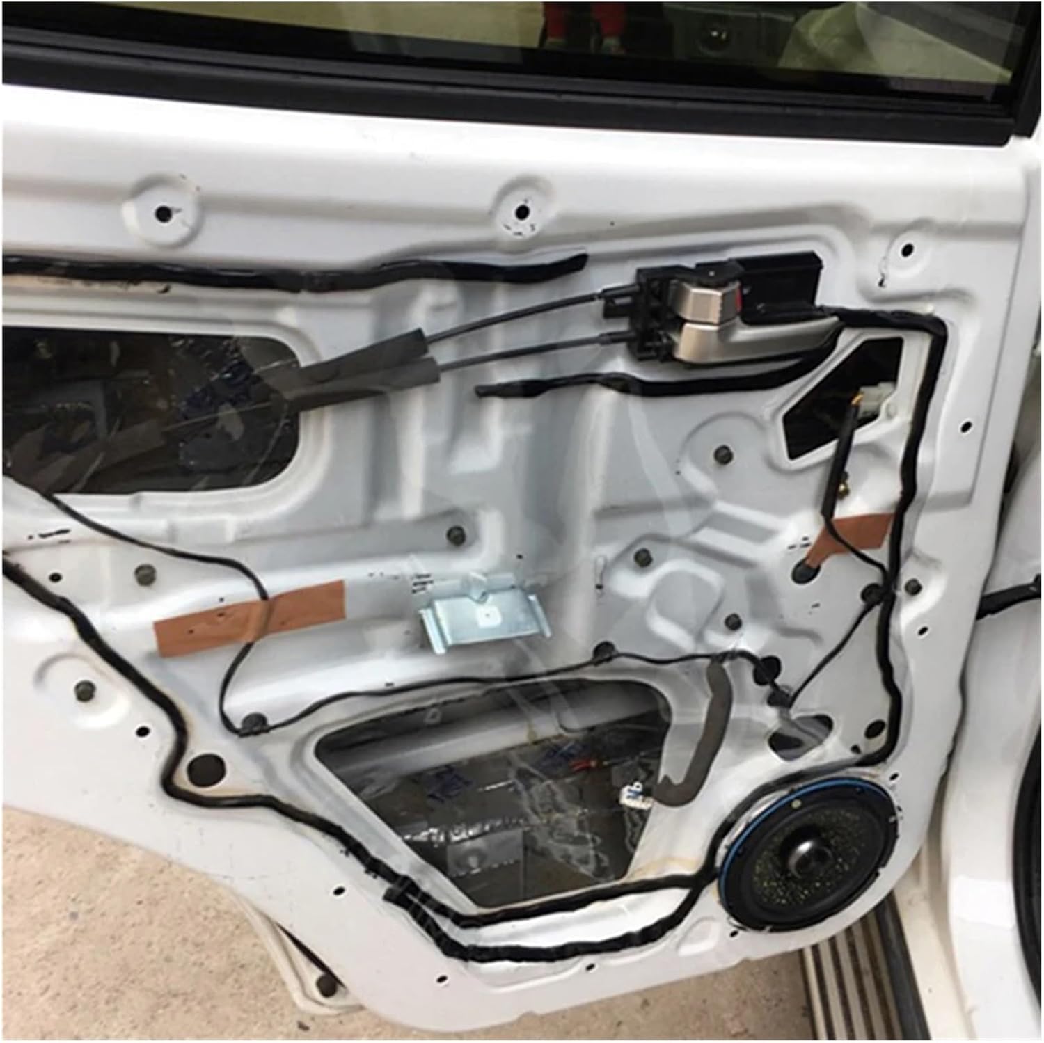 Butyl Rubber Glue Headlight Sealant Retrofit Reseal Hid Headlamps Taillight Shield Glue Tapes Car Door Seal Accessories(Gray)