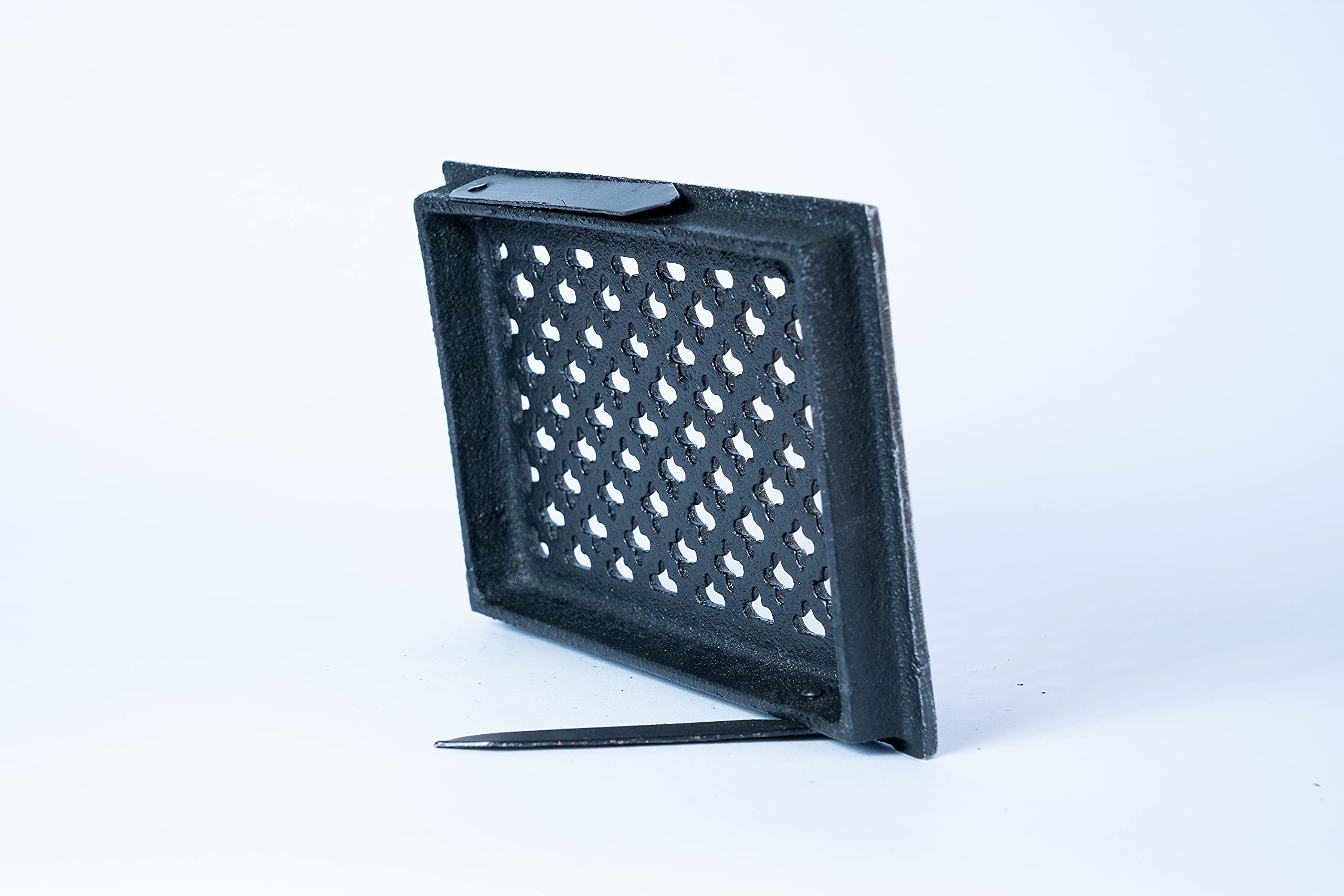 SEZAM Griglia di ventilazione in ghisa 22,3 x 2,3 x 15,5 cm, per stufe in maiolica, forni a legna e caminetti - griglia per aria calda- griglia d'ariaper stufa, verniciato argento antico