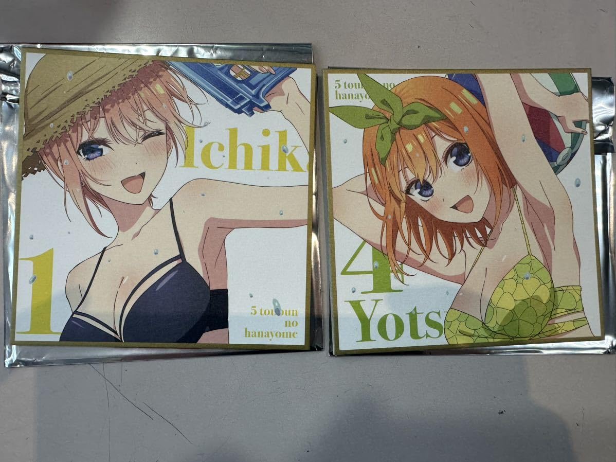 Amazon.co.jp: 映画 五等分の花嫁 入場者特典 ミニ色紙 水着 一花 四葉 