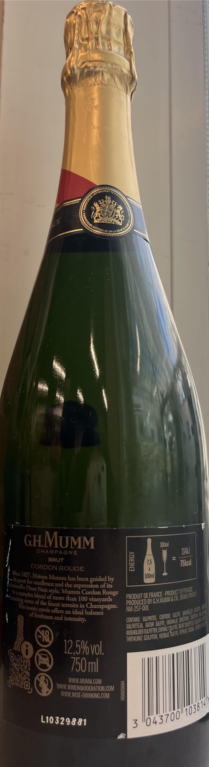 Mumm Grand Cordon Brut Champagne - 750ml, el embalaje puede variar