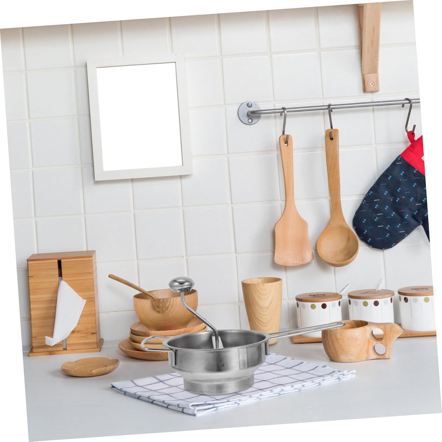 Mobestech 1set Multi-use Stainless Steel Potato Ergonomic Manual Masher Tool for Effortless Food Preparation for Mashing Potatoes Vegetables and Fruits Includes Interchangeable Filter Discs