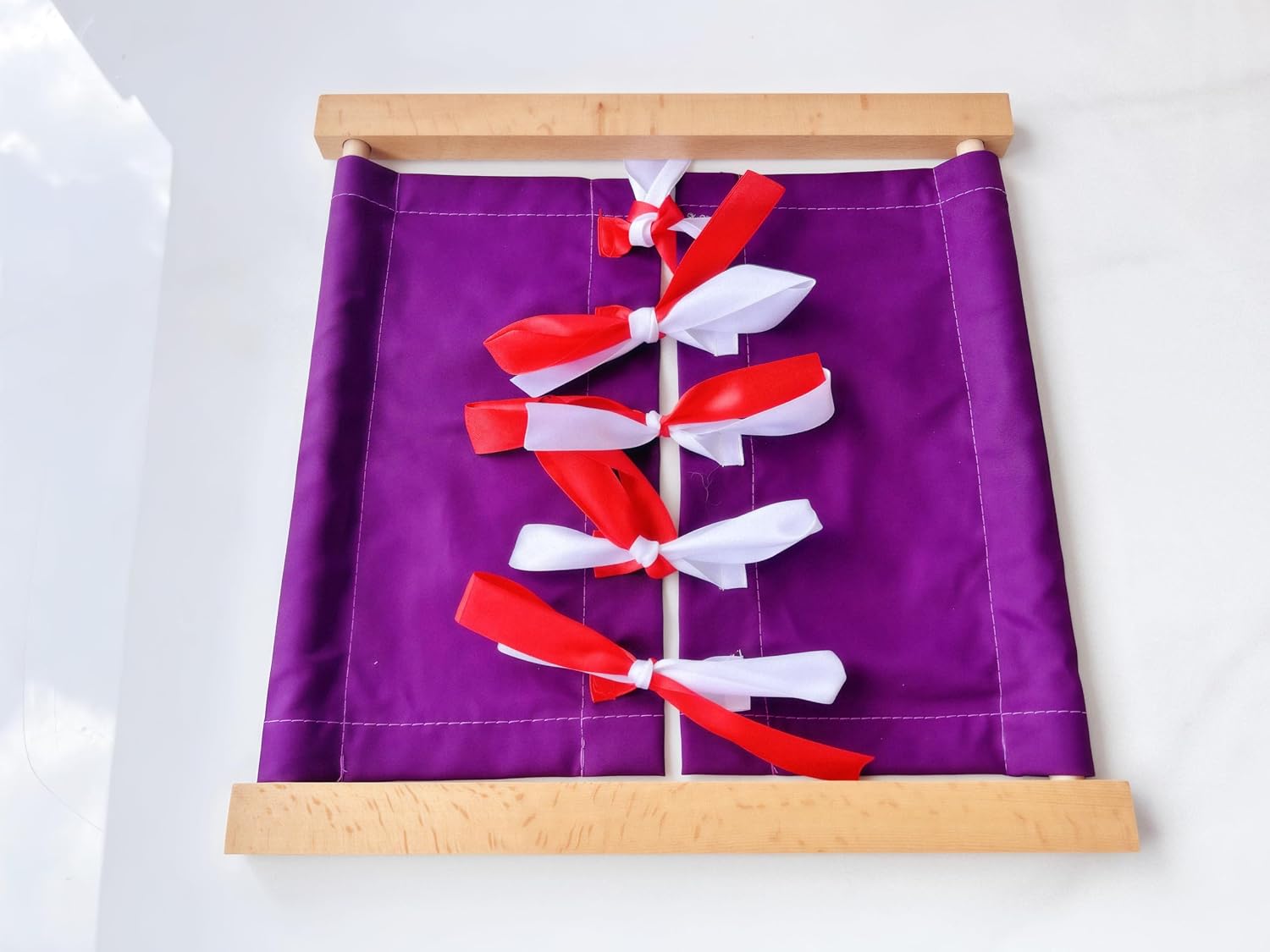 Premium Montessori Ribbon Tying Dressing Frame – Solid Beechwood Practical Life Material, Learn to Tie Bows & Knots, Fine Motor Skills & Self-Care Activity for Toddlers, Homeschool Classroom Kids 3-6