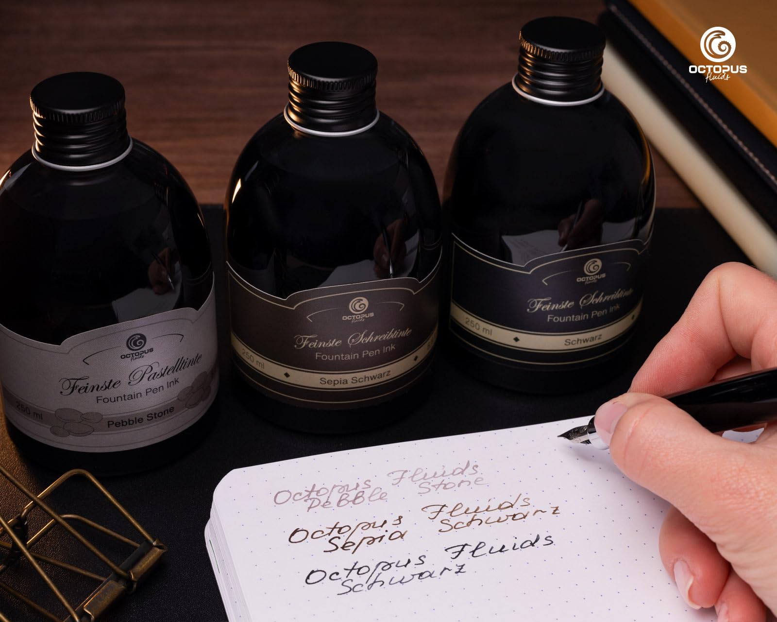 Octopus Fluids Classic Sepia Black pióro wieczne - zestaw z wkładem o pojemności 250 ml i konwerterem atramentu, wysokiej jakości tusz do pisania do piór wiecznych i piór