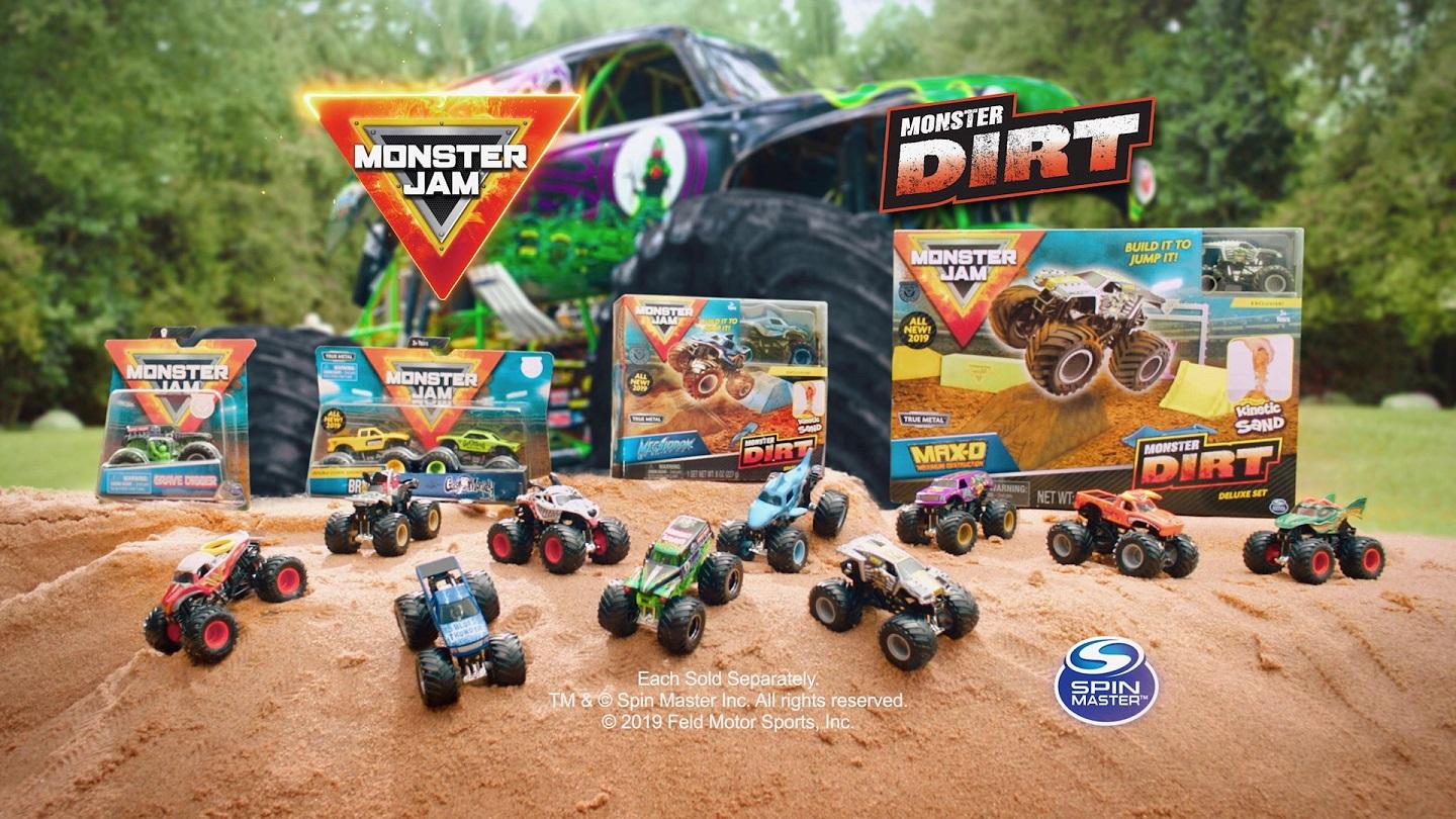 Amazon.com: Monster Jam, Earth Shaker Monster Dirt Starter Set