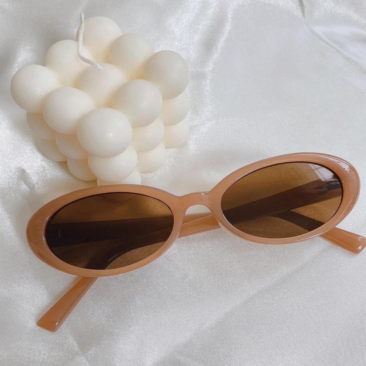 Oval Sunglasses for Women,90s Retro Small Trendy Shades image 3