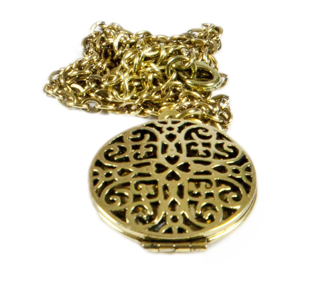 Synergy Flower Pendant Necklace Aromatherapy Essential Oil Diffuser Locket Jewelry with 3PCS Refill Replacement Pads for Women Gift Set