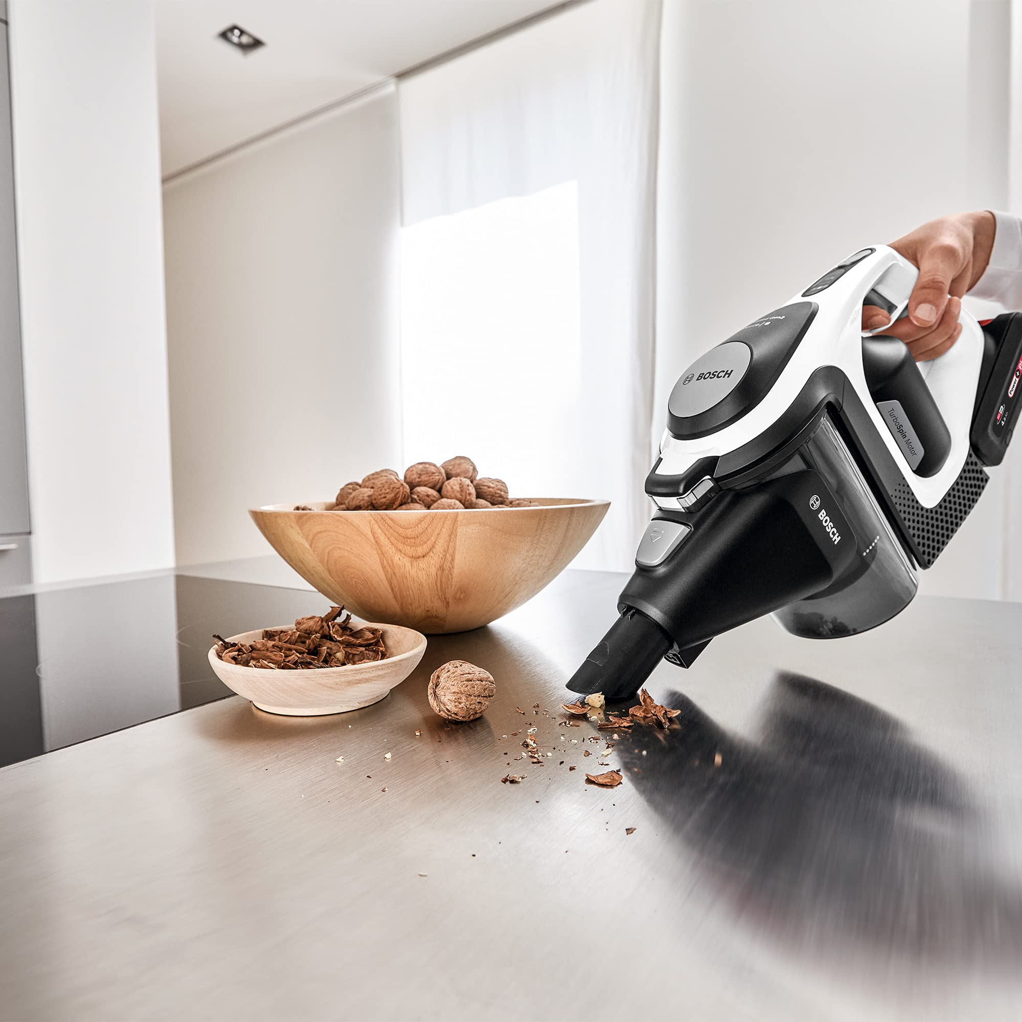 Bosch Electroménager Unlimited 8, BBS8214, aspirateur Balai Rechargeable sans Fil, autonomie de 65 Min, 1 Batterie Interchangeable Power for All 18V, Chargeur Rapide, Blanc