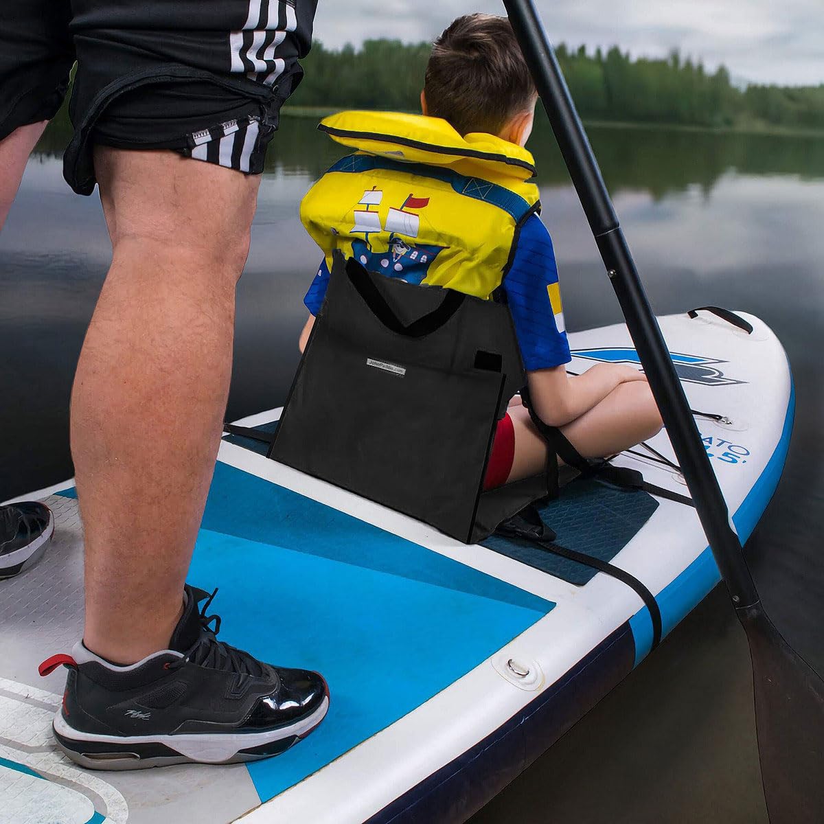Kayak SUP Siège universel - Bleu/noir Adaptable à toutes les planches SUP Pas d'anneaux en D ni de mousquetons en métal nécessaires Facile à installer
