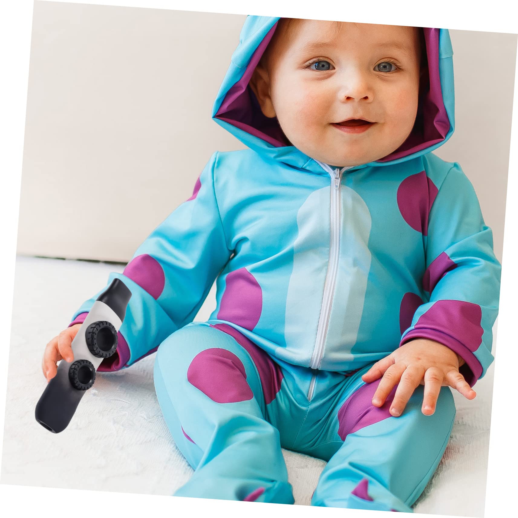 FUNOMOCYA 2 Sets Professional Kazoo for Adults Boys and Girls Musical Instrument Portable Tone Kazoo Bright Colors