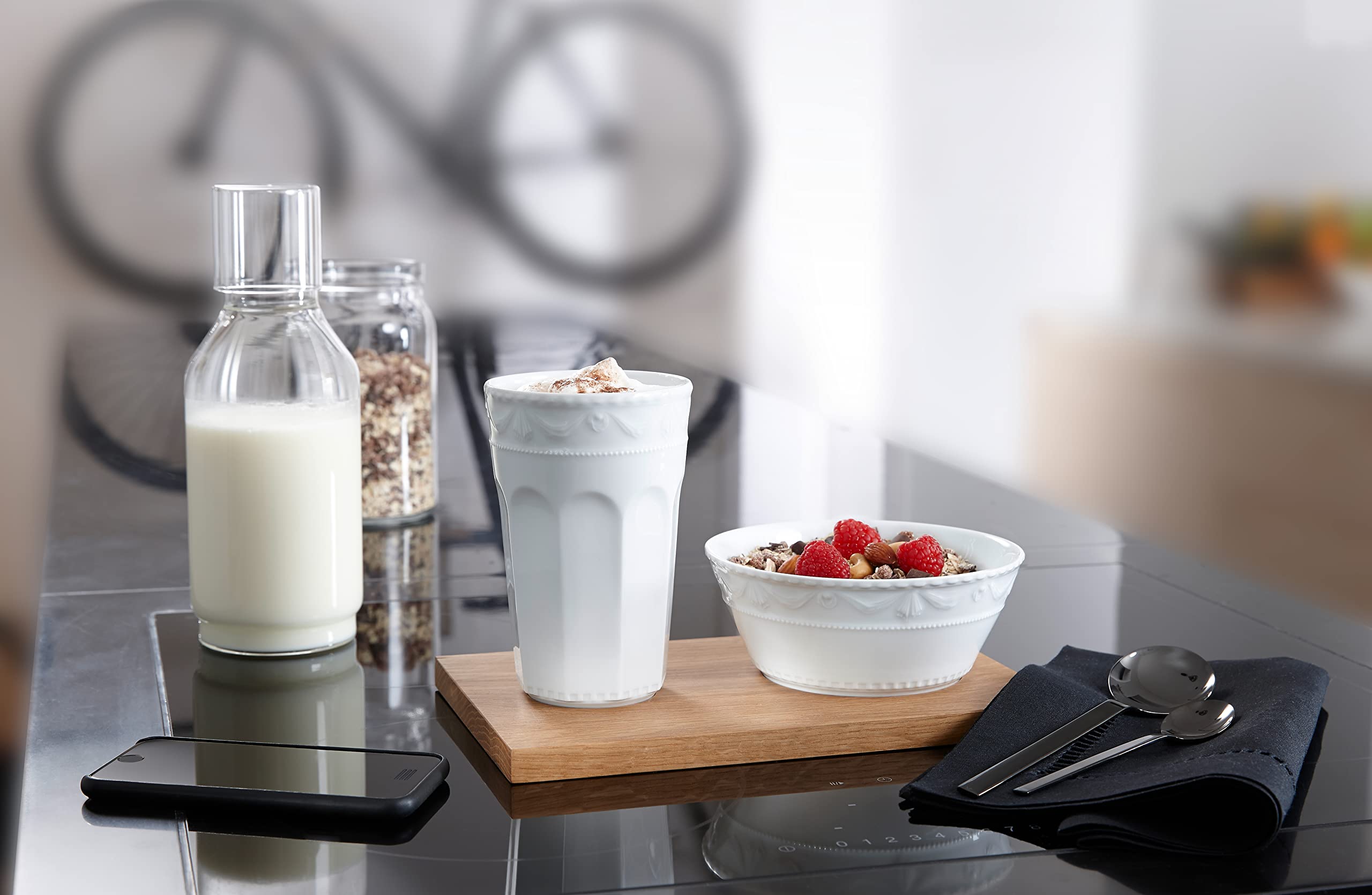 KPM Berlin - KURLAND kubek Latte Macchiato rozm. 2., ręcznie wykonany kubek porcelanowy 300 ml do zimnych i gorących napojów Kubek do kawy, ręcznie robiony, biały (1 x 300 ml)