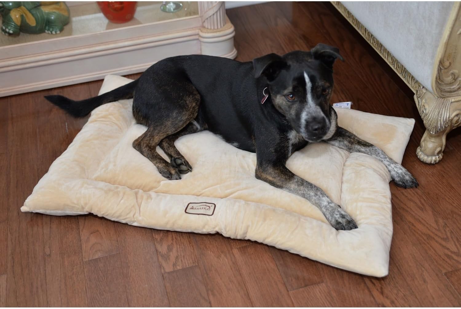HomeStock Plush Pet Bed Mat - Cozy Dog Bed, Cat Bed - Machine Washable, Fluffy Comfort - 27" x 19" Beige
