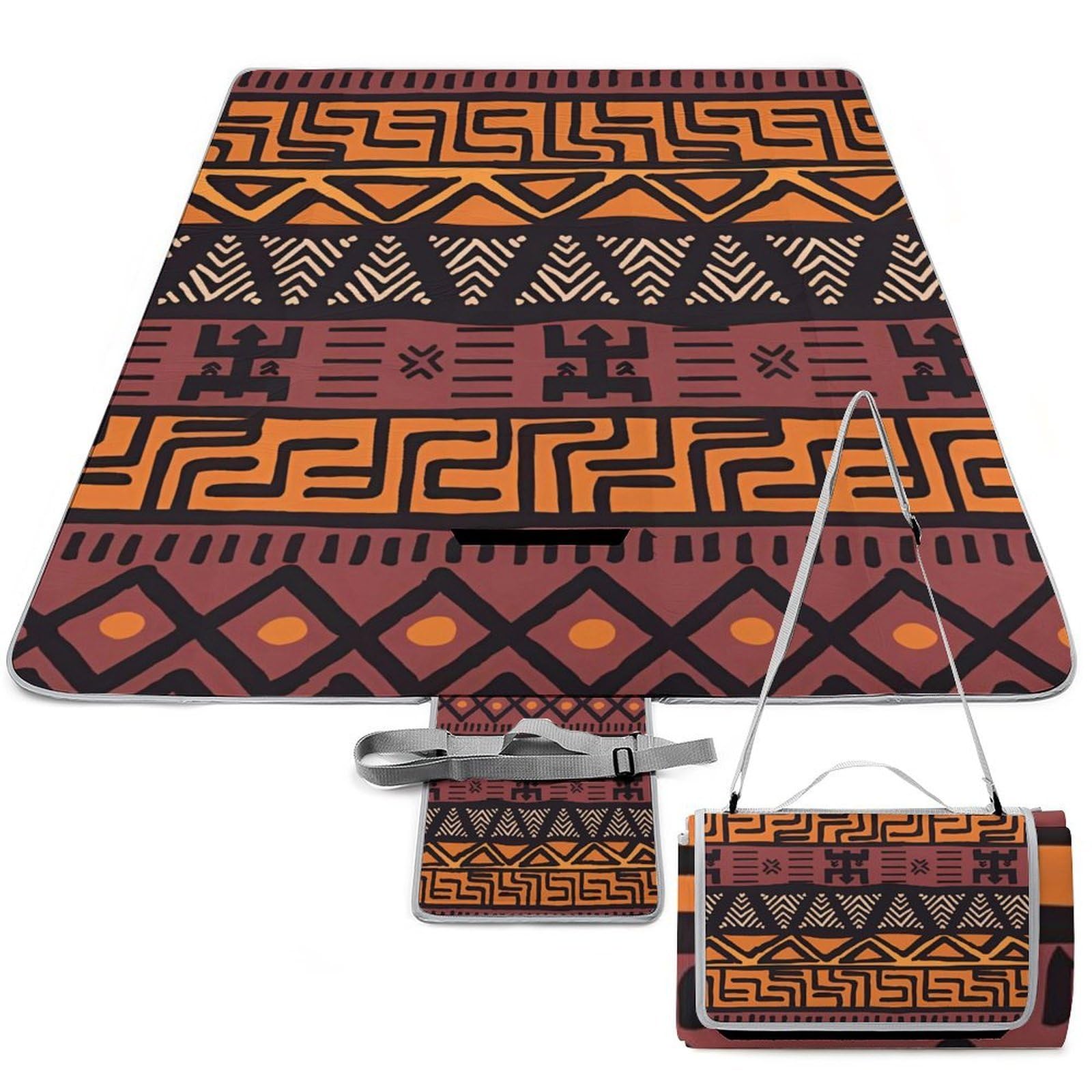 Couverture de pique-nique tribal africaine contre herbe humide sol chaud