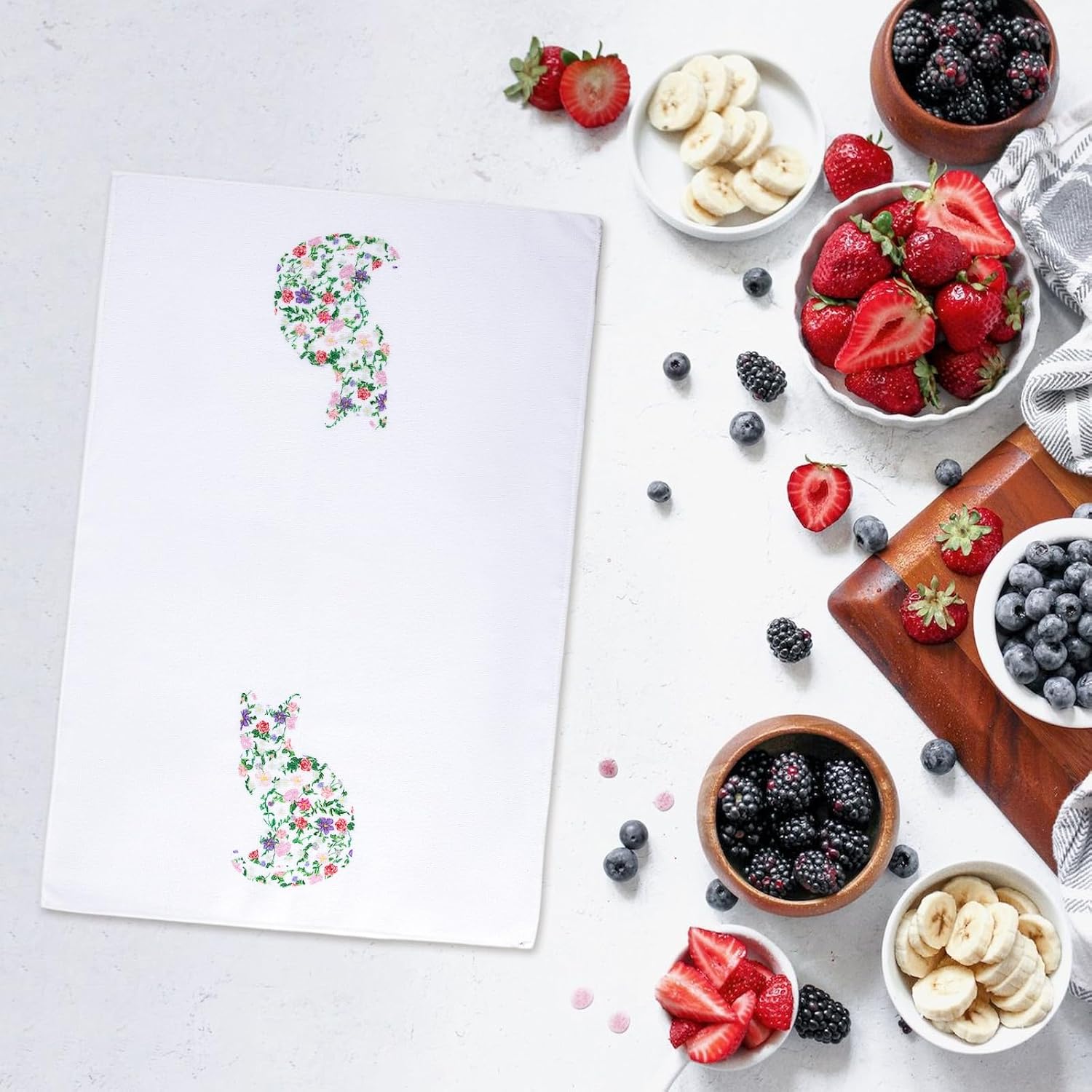 Flower Cat Kitchen Towels, Floral Cat Hand Towels, Kitten Dish Tea Towel for Kitchen Decor, Gifts for Cats Lovers Women,Suitable for Kitchen Bathroom Spa Gym Face Towel,15.7x23.6 Inches - Image 2