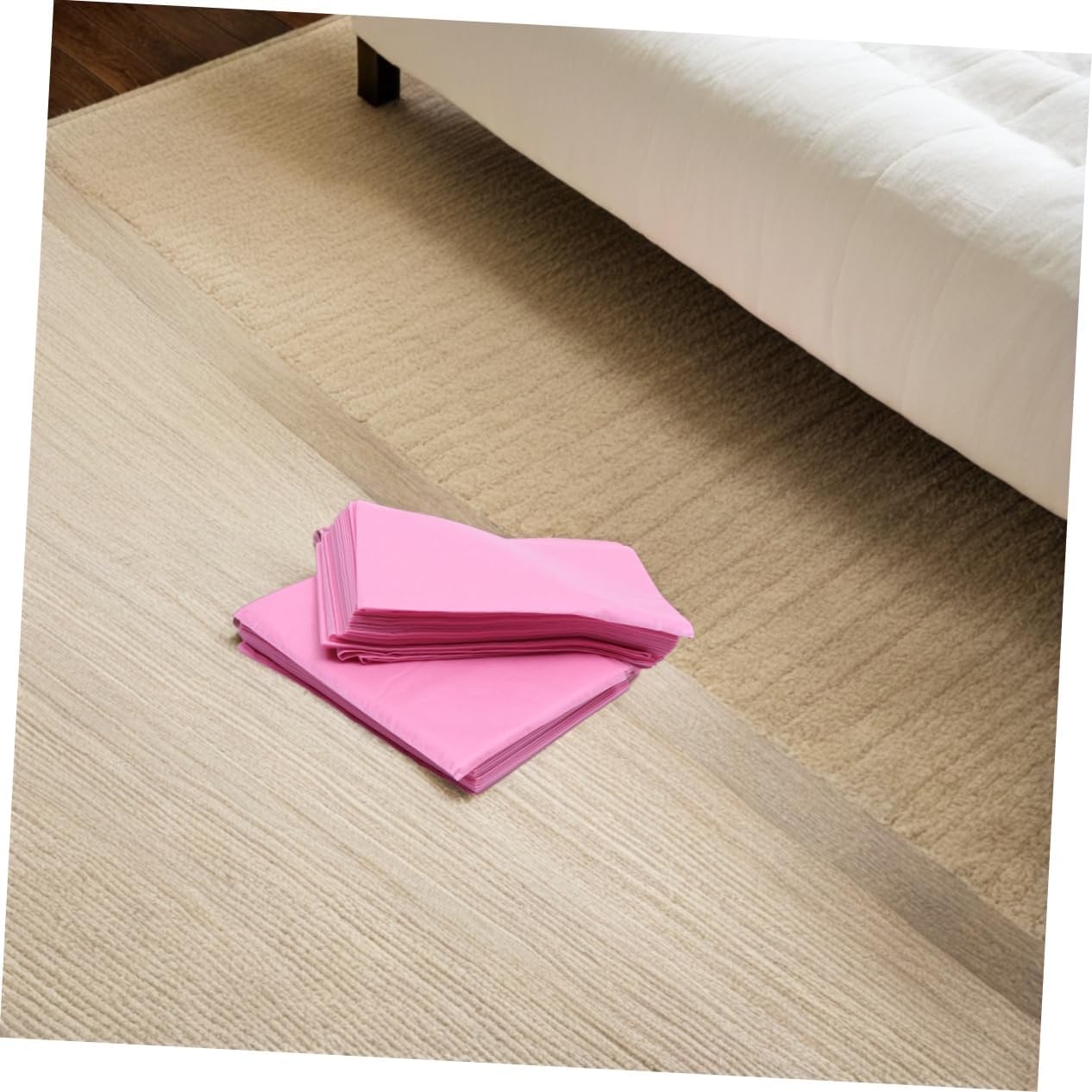 30pcs Disposable Non-Woven Massage Table Sheets Breathable Waterproof Bed Covers Spa Bed Covers for Spa Salon Hotel and Beauty Treatments