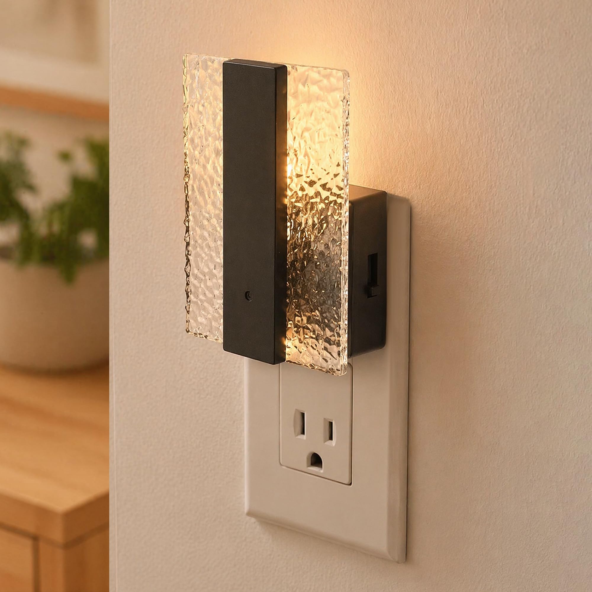 OFC Lenw LED Night Light Plug in Wall, Dusk to Dawn Senso, 0-100LM Dimmable, Acrylic 1W LED NightLight with 3000K Warm Glow, Plug in Night Light for Hallway, Stairs and Kitchen, 1 Pack, Black