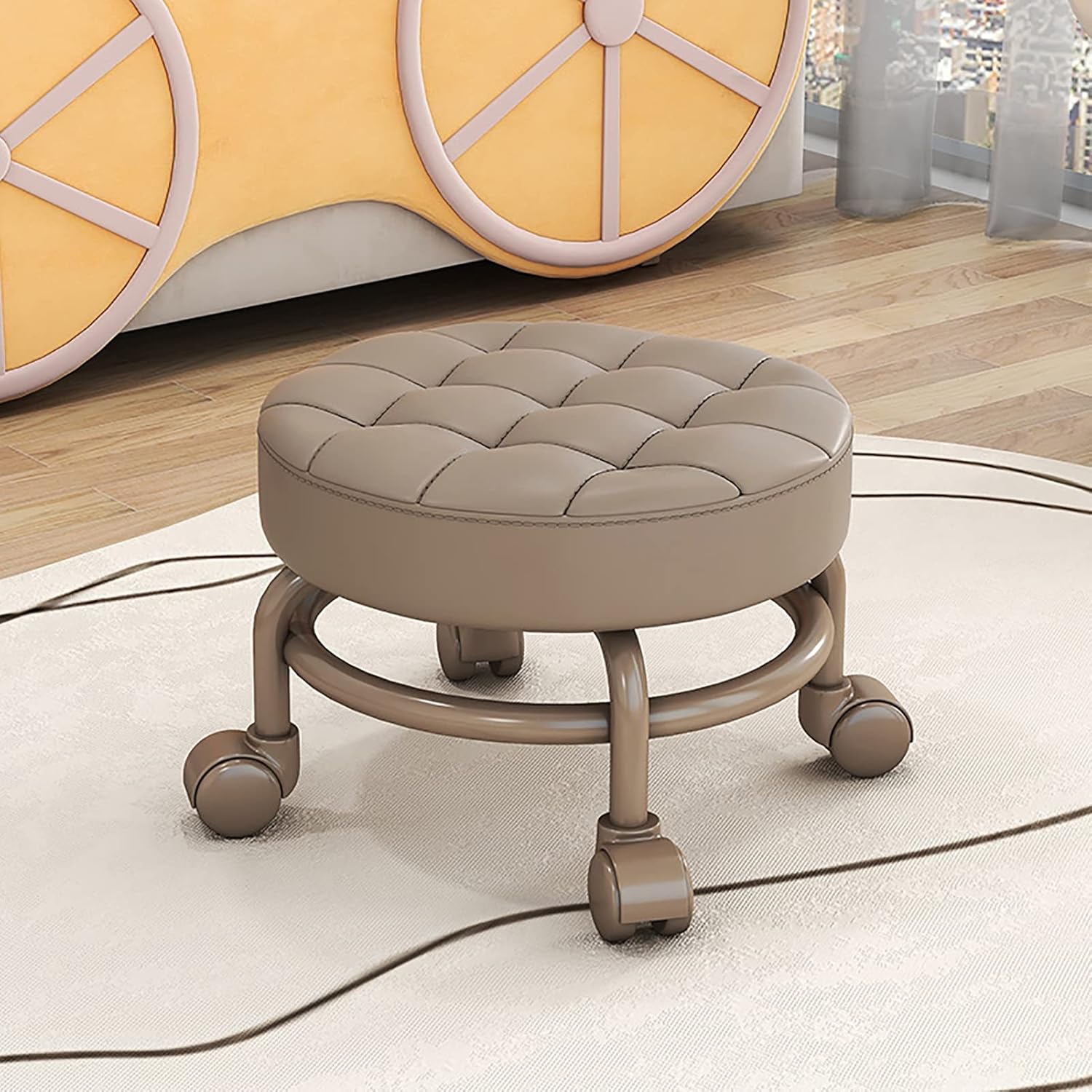 Low Rolling Stool with 360掳 Wheels, Roller Seat with Swivel Wheels, Wheel Stool Chair with Pu Leather Cushion for Home, Kitchen, Office, Garage,E,Fone Size