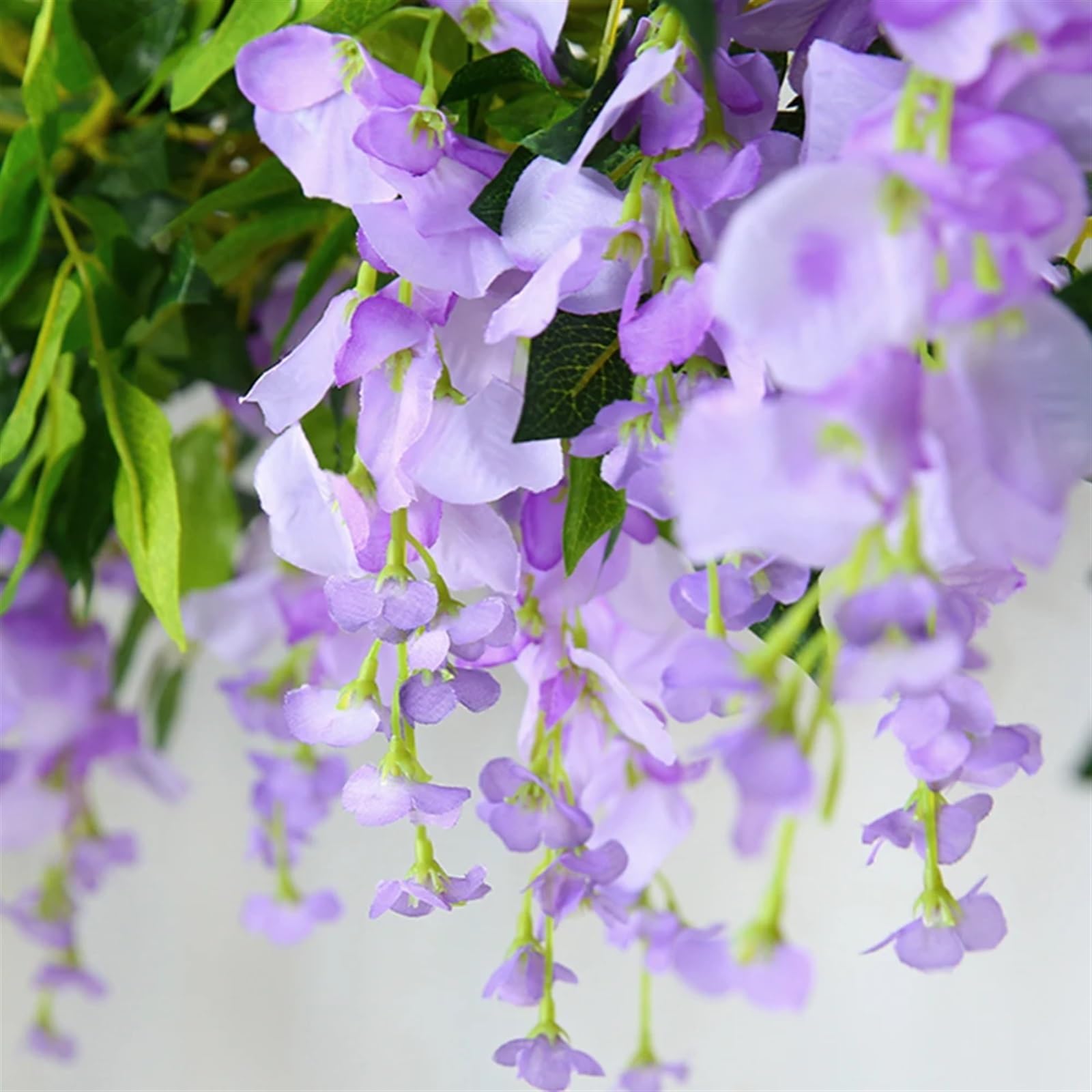 Blumengirlande 2 Stück 1,8 m Glyzinien künstliche Blumen Rankengirlande Pflanzen Hochzeitsbogen Dekoration gefälschte Pflanzenblätter Rattan hintere Wandblume Efeu(2pcs 1.8m Violet)