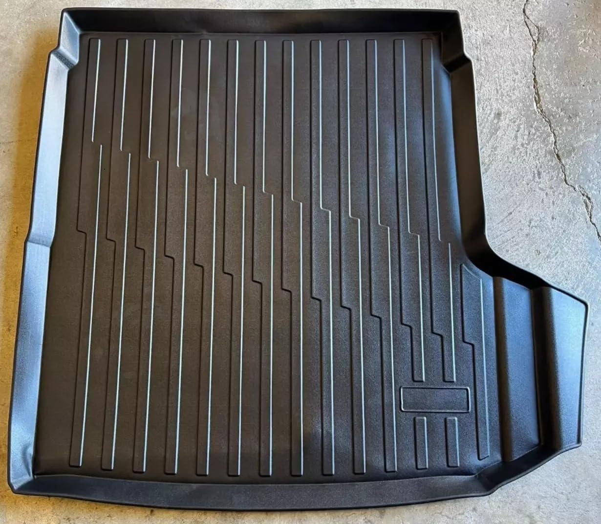 Floor Cargo Liner – Trunk Mat for Volkswagen Passat 2012–2022 – Weather – Resistant Trunk Mats for Cars with Raised Lip – Non-Slip Car Tray Pad Boot – Laser Pre-Cut Design