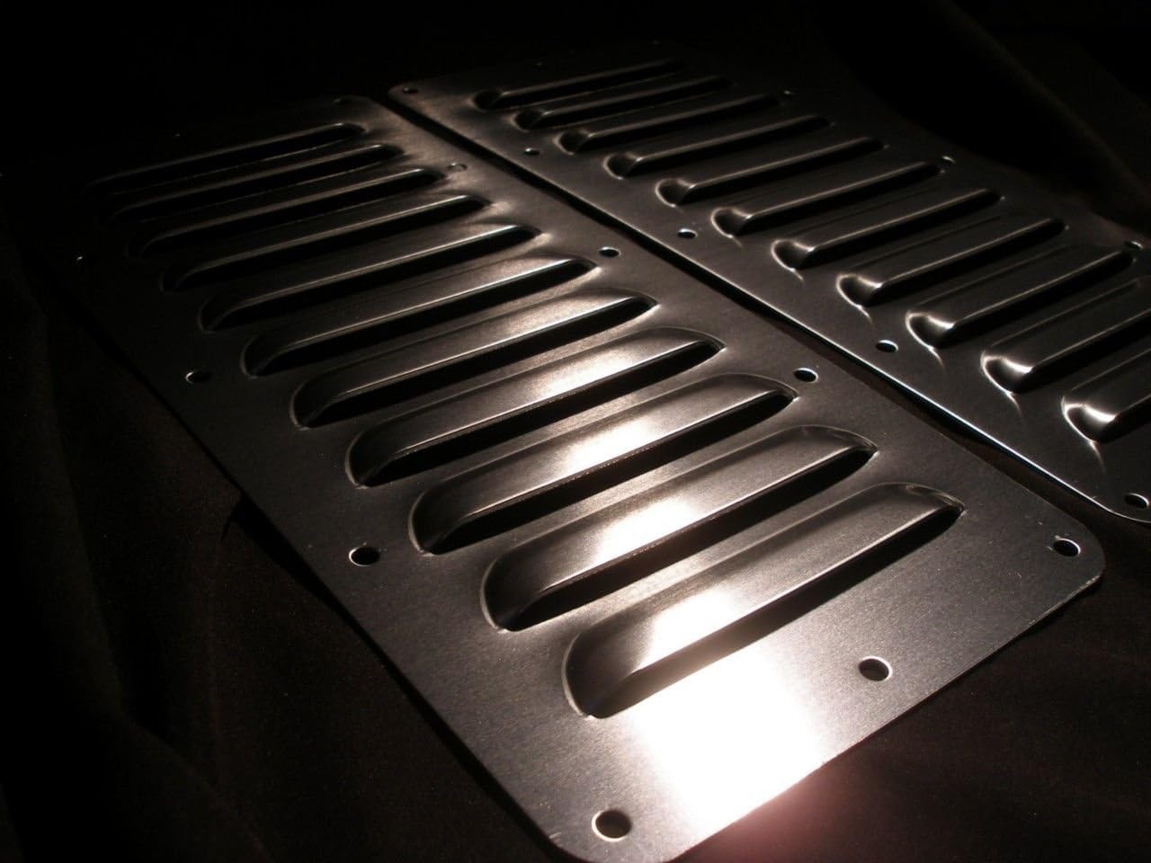 Pair of Straight Aluminum 5” 11 Louver Hood Panels (Bolt-On) Kit