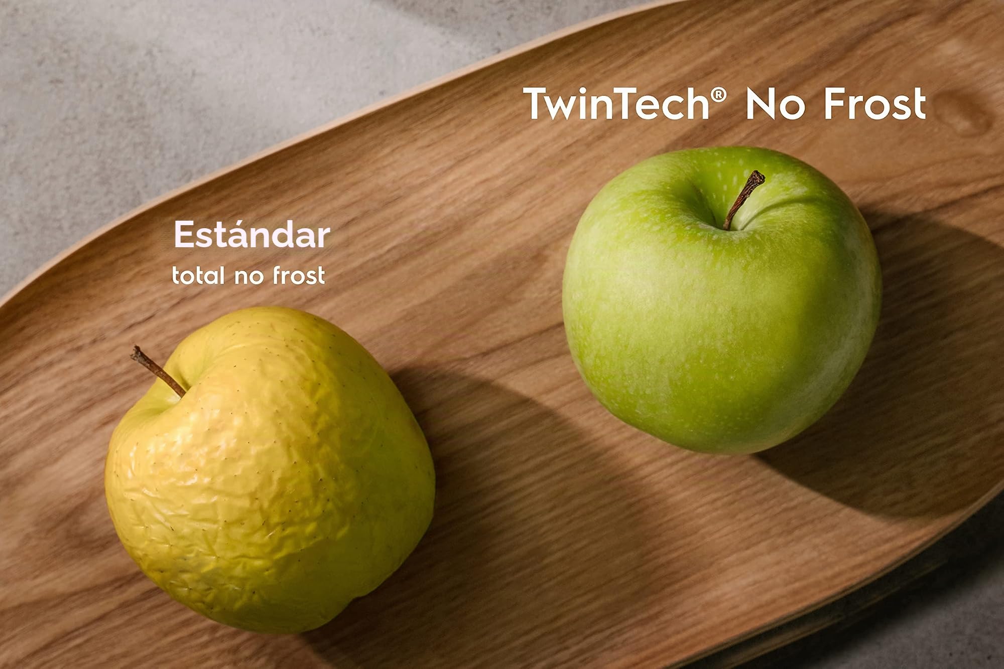 Electrolux LNC7ME36W2 Frigorifico Combi, 2,01 m, Puerta Plana, Twintech No Frost, Cooling 360° MultiFlow, Cajón ExtraChill, Display LED Táctil, Tirador Integrado, 38db, Blanco, Clase E