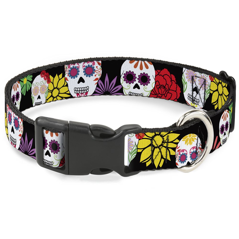 Collier crânes et fleurs Buckle Down pour éviter les irritations du cou de votre chien
