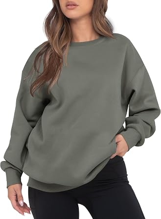 VIUTIL Womens Oversized Crewneck Sweatshirt Fleece Casual Loose Pullover Tops 2026 Winter Clothes