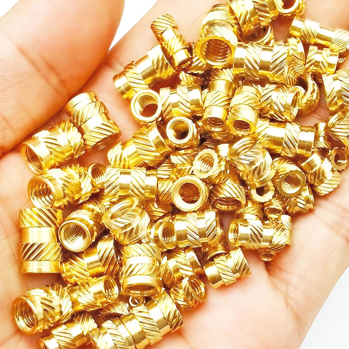Qrity 100 Pezzi Inserto Filettato, Dadi in Ottone per Stampa 3D, Boccola Filettata, Dadi Filettati Femmina in Ottone Zigrinato, M3 x 5mm x 5mm