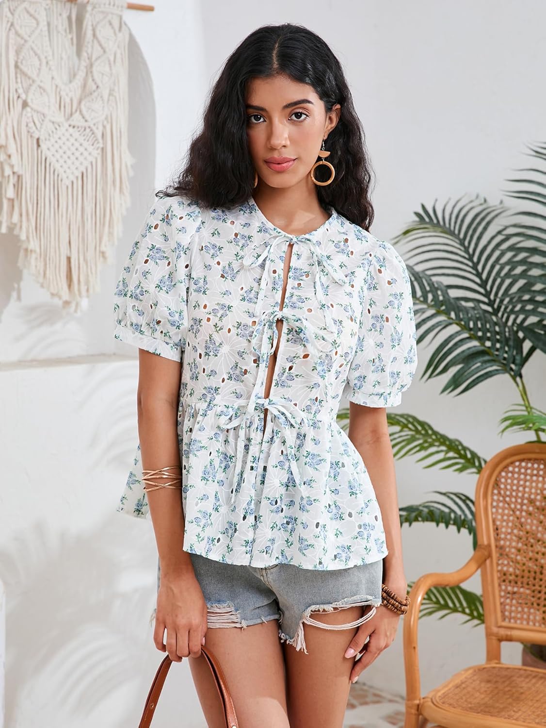 WDIRARA Women's Floral Print Bow Tie Front Blouse Puff Short Sleeve Round Neck Peplum Babydoll Shirt