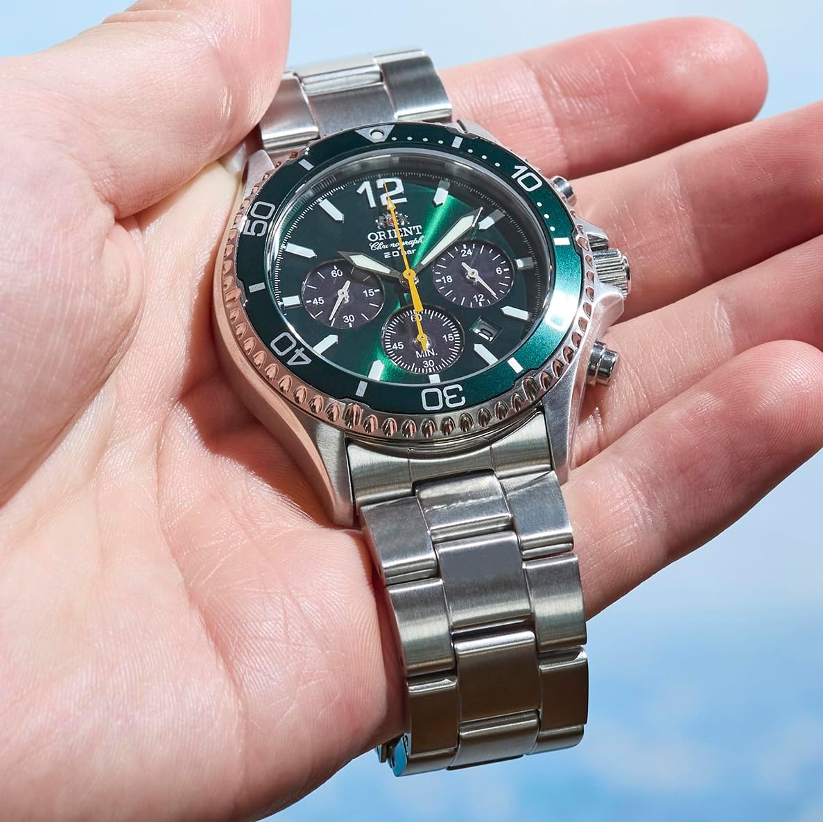 Orient Men's Solar Panda Made in Japan Mako マコ Quartz Watch