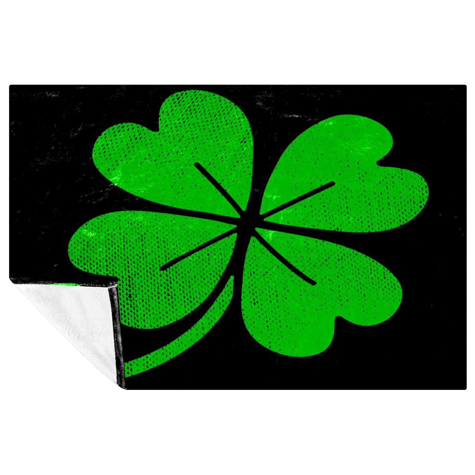 Plaid trèfle irlandais doux jeté de canapé design vert pour soirée cocooning