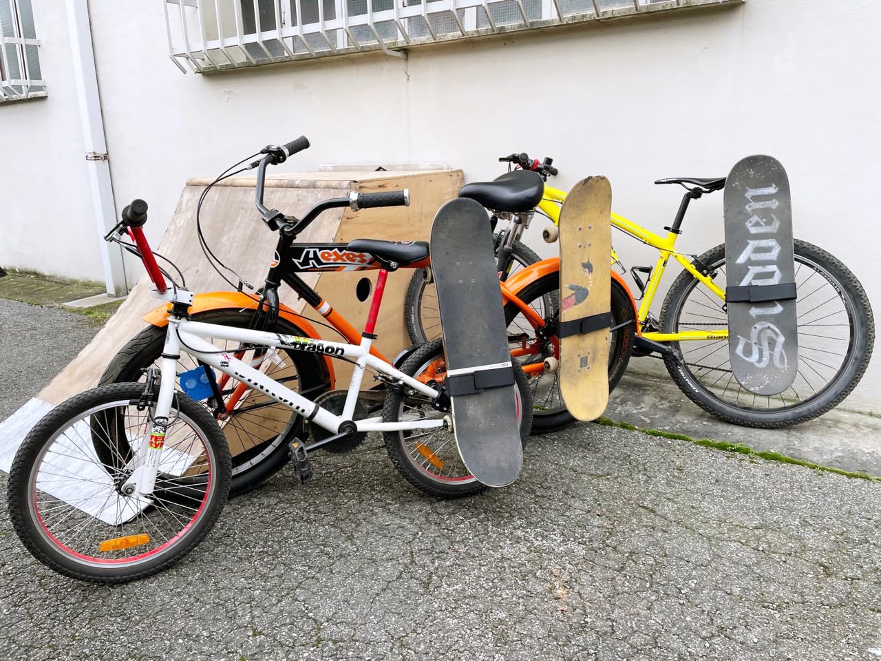 Porta Skateboard per Bicicletta Longboard surfskate Snowboard Accessori Bike Skate Holder