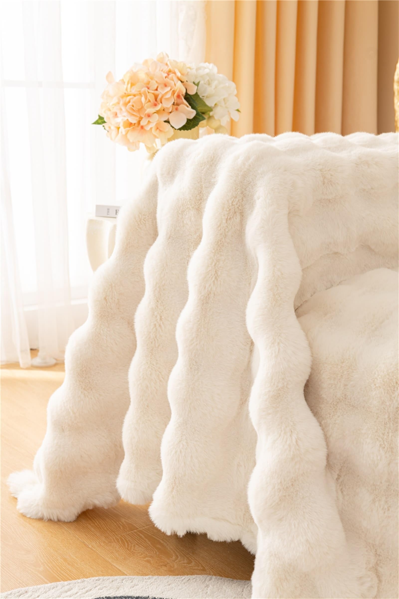 Skcess Outdoor Couch Cover, Creamy White Polyester Chair Cover Solid Color Fluffy Lattice Textured 2 Seater(180X230CM)