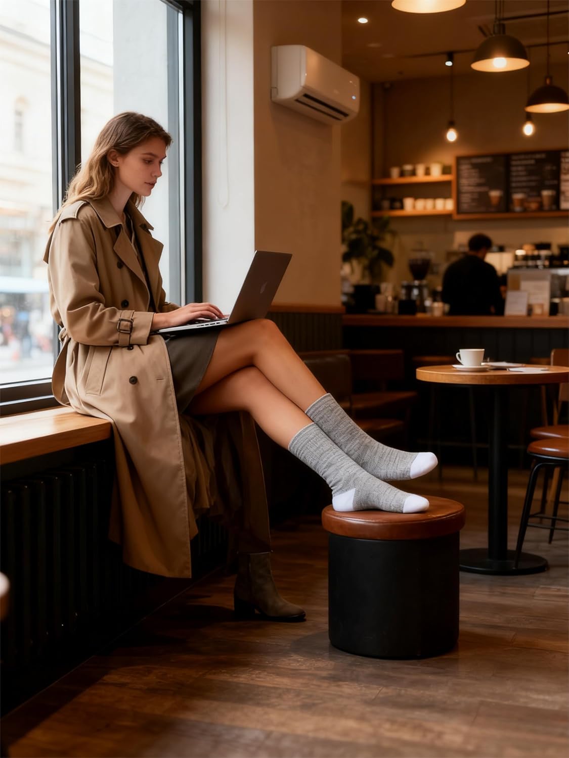 Crew Socks for Women,Athletic Hiking Running Compression Socks with Cushioned Support 3-6 Pairs - Image 4