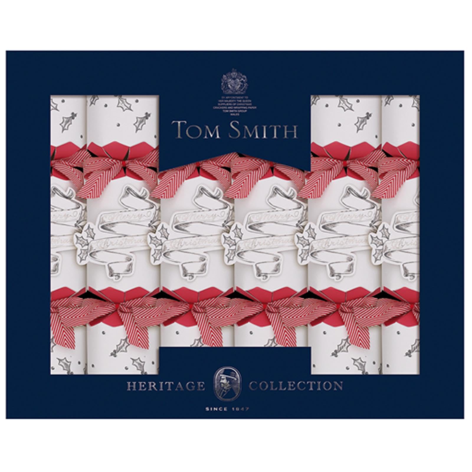 Tom Smith Heritage Christmas Crackers Pack 6 - Luxury White & Red 'Merry Christmas' Banner Design - Xmas Crackers Gifts Hats Mottos & Snaps - Plastic Free Recyclable Eco Friendly