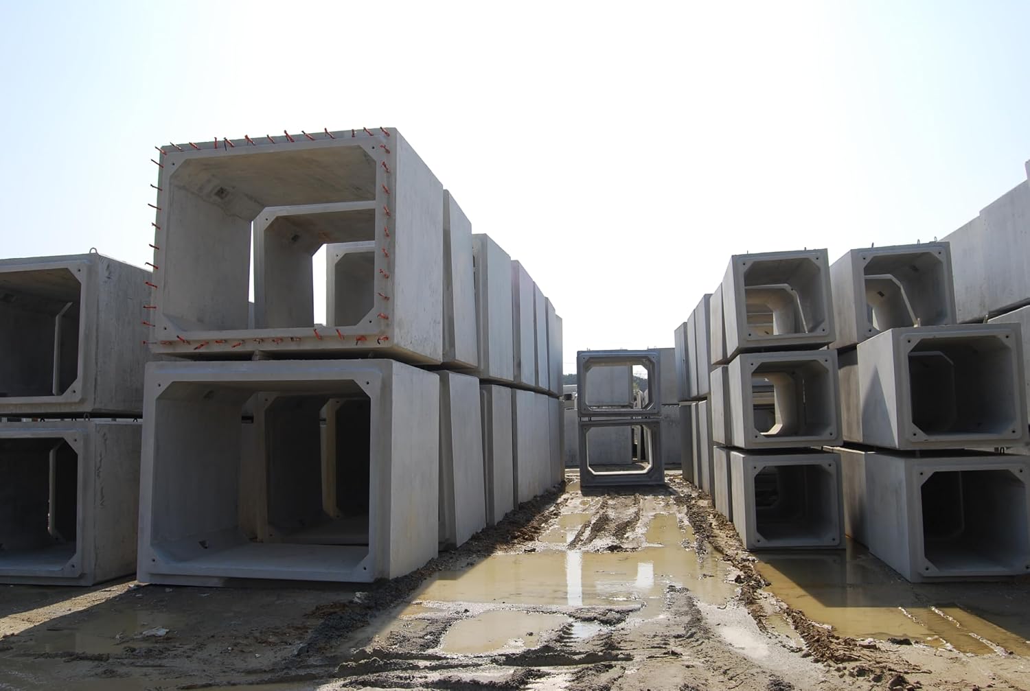 Concrete Form Release Agent – Bio-Based (Eco-Friendly); Prevents Surface Buildup for a Smooth Finish; Dilutable and Cost-Effective for Form Maintenance