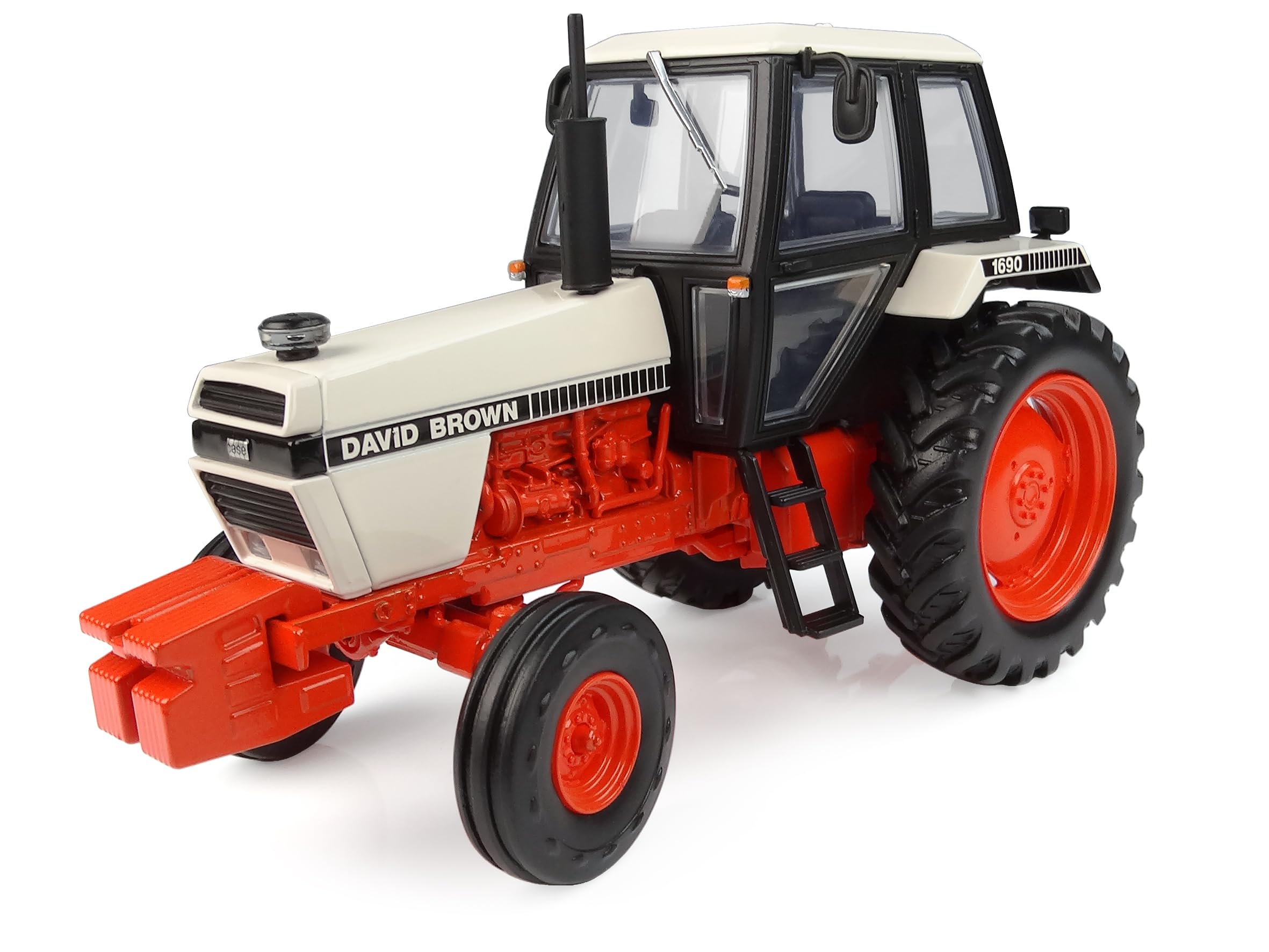 Universal Hobbies Miniature Tractor David Brown 1690-4x2 Drive Wheels - Scale 1/32