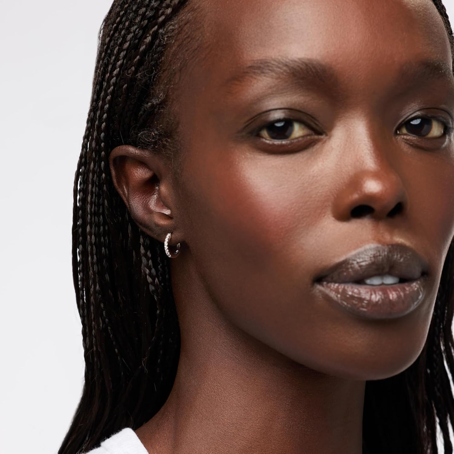 Ana Luisa Trendy Huggie Hoop Earrings for Women - 14K Gold Plated or Sterling Silver Hoop Earrings - Small, Dainty, Hypoallergenic, Water-Resistant, Tarnish-Free Hoops - Jewelry Perfect for Stacking - Image 4