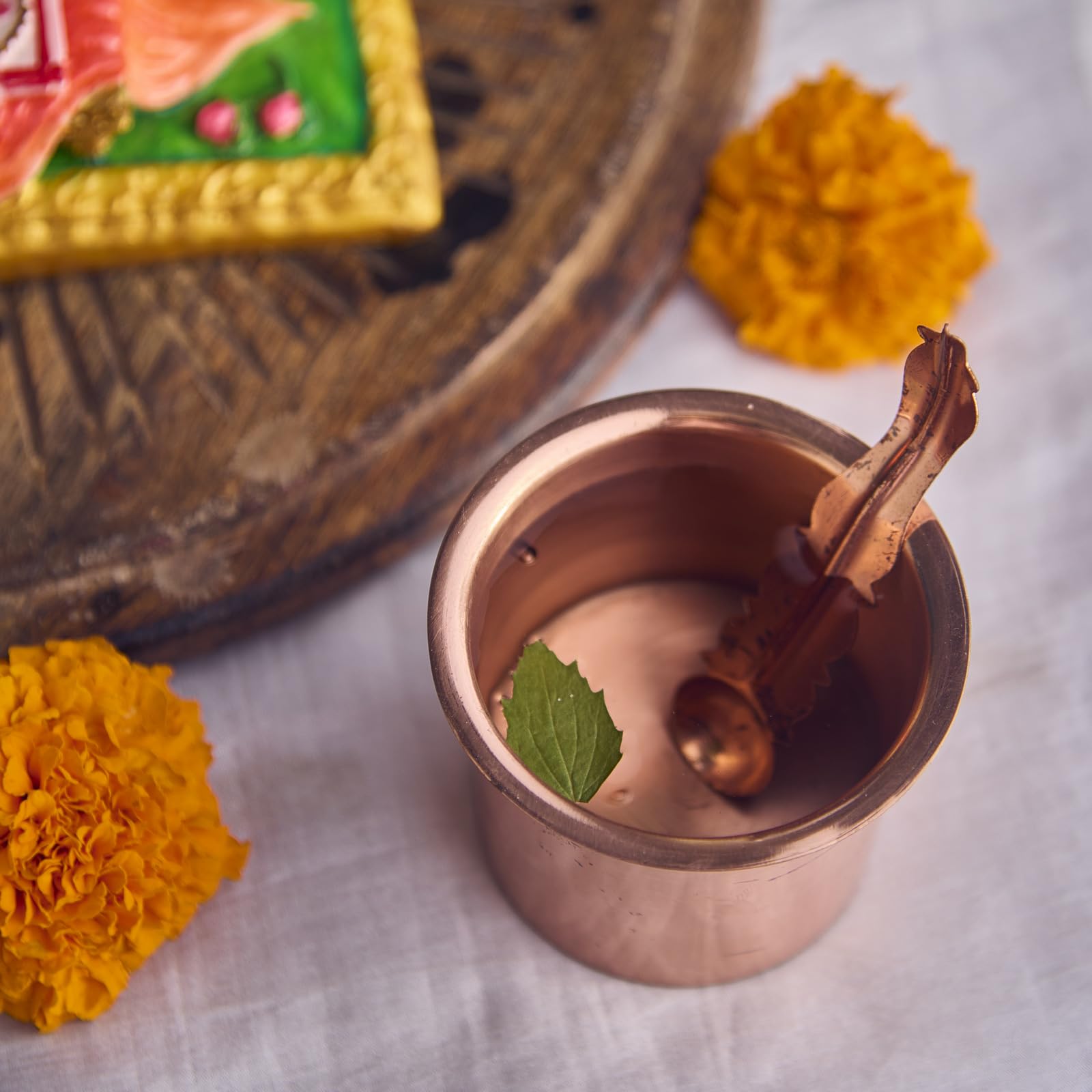Pooja objets de décoration Kalash en cuivre pour purifier l'autel