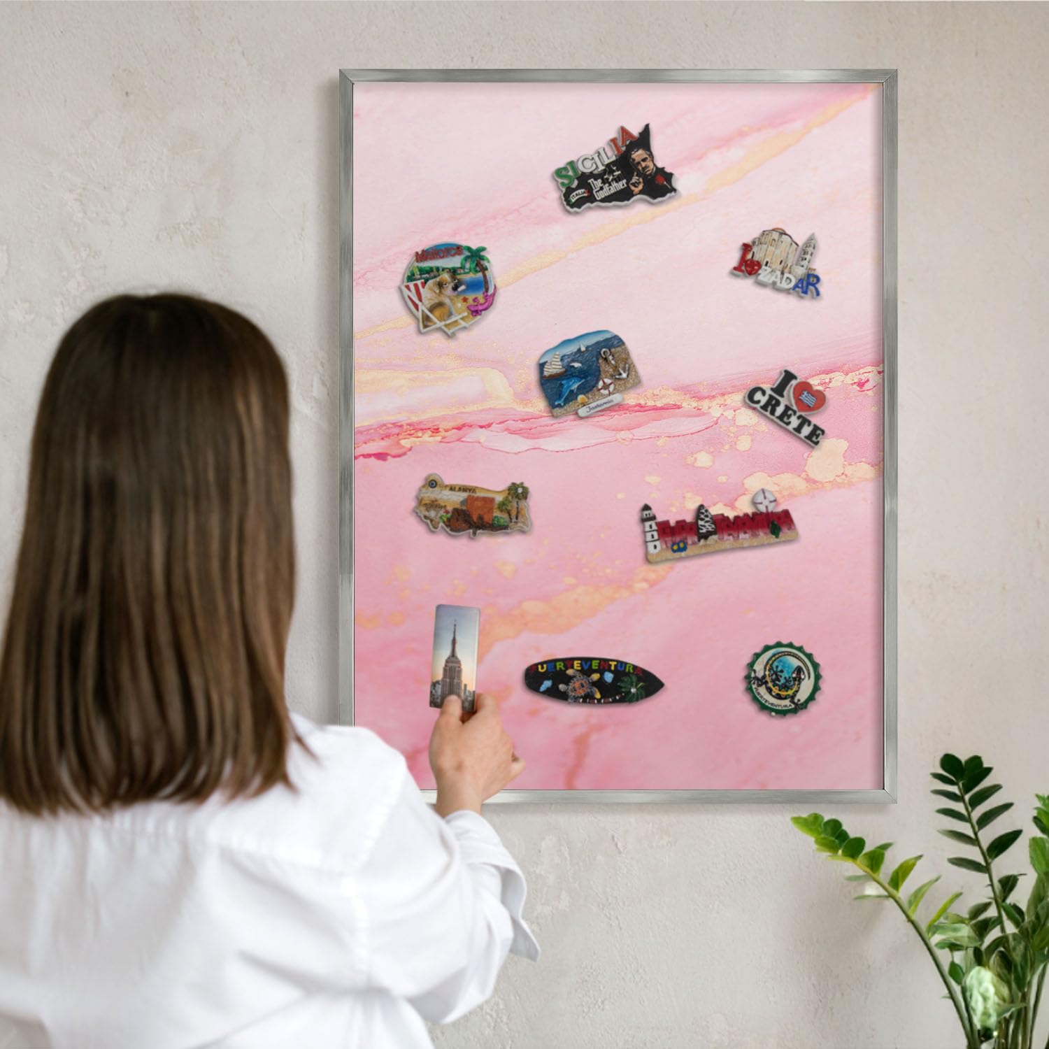 Panel Magnético Informativo 80x60 cm | Marco Plateado | Elegancia Rosa | Montaje Fácil | Pizarra de Pared | Para Restaurante y Bar | Expositor para Menú, Ofertas del Día