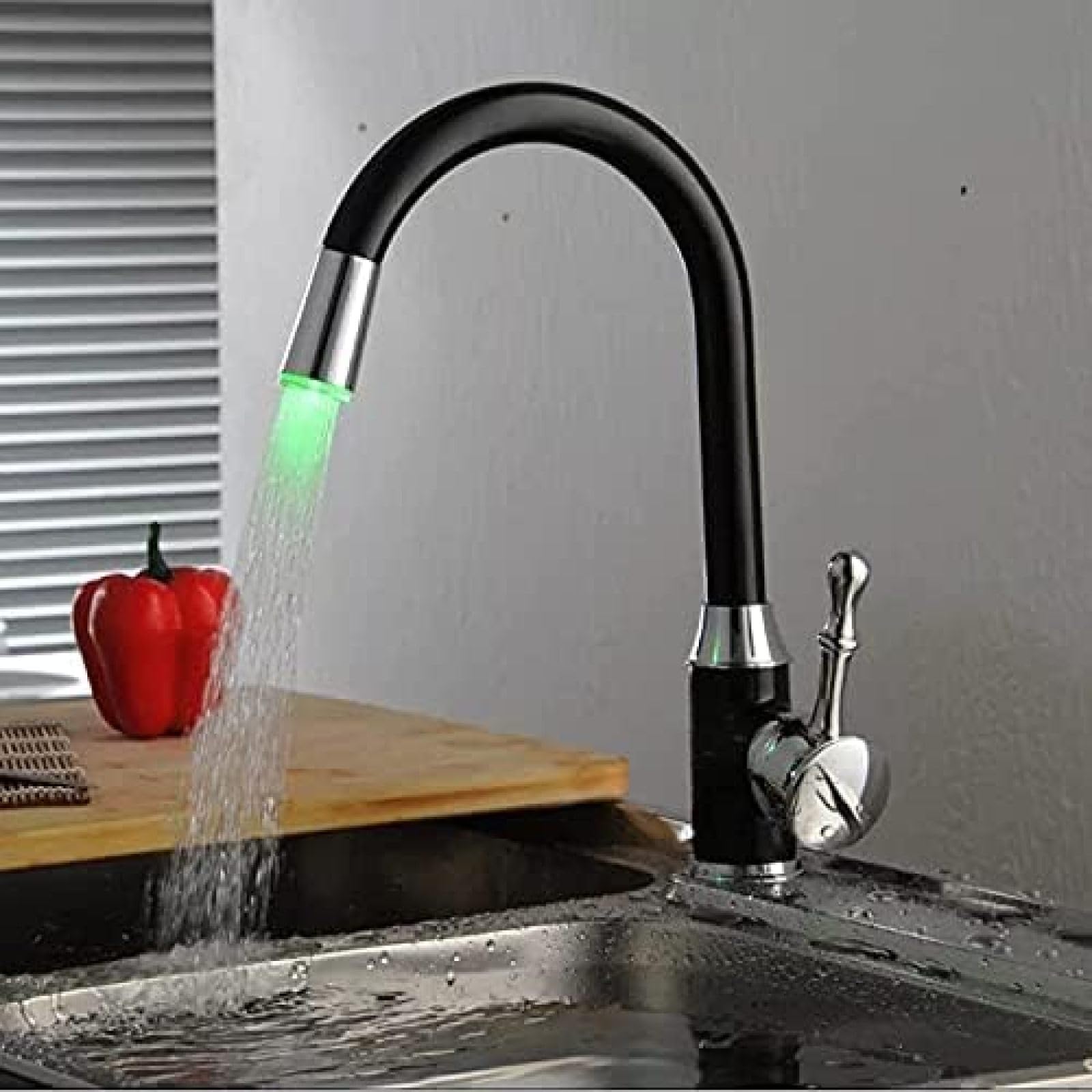 Robinet d'eau chaude et froide pour cuisine avec contrôle de température
