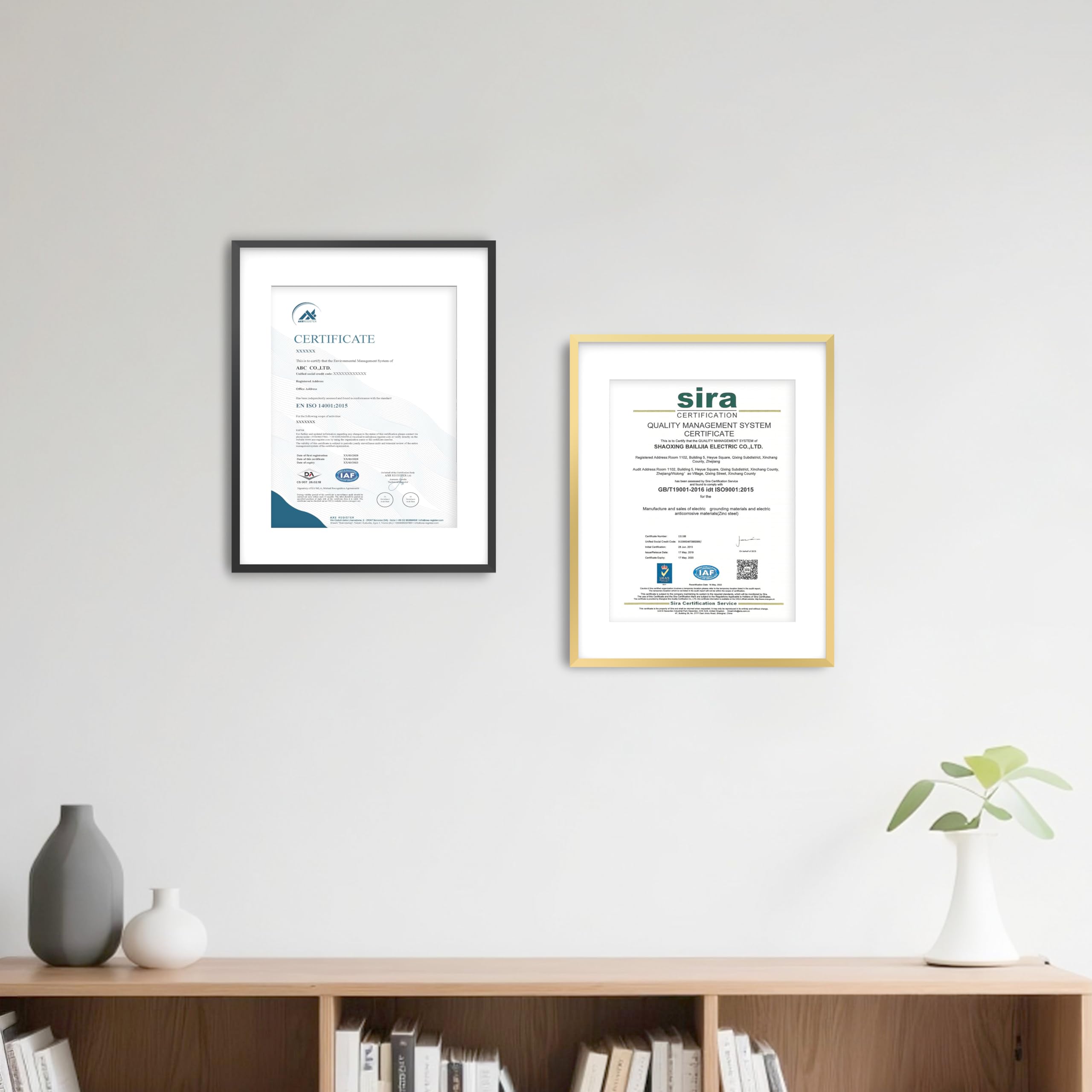 FrameWorks 28 cm x 35 cm matowa do 21,5 cm x 28 cm – luksusowa czarna aluminiowa współczesna ramka dyplomowa ze szkłem hartowanym i zdejmowaną matą