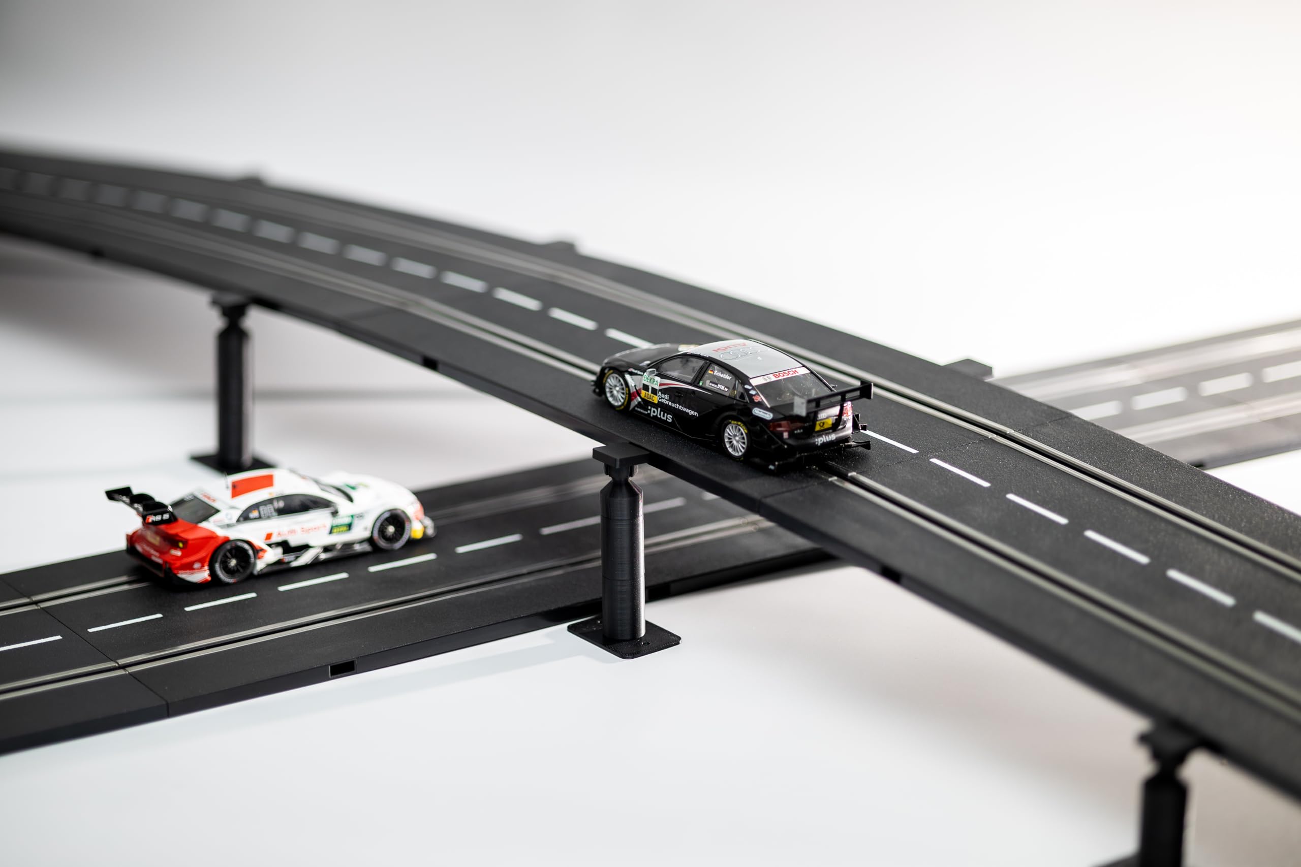 Stützenset (42tlg) passend für Carrera 124/132/Evolution Fahrbahnerhöhung Brücken Kurven/Gerade
