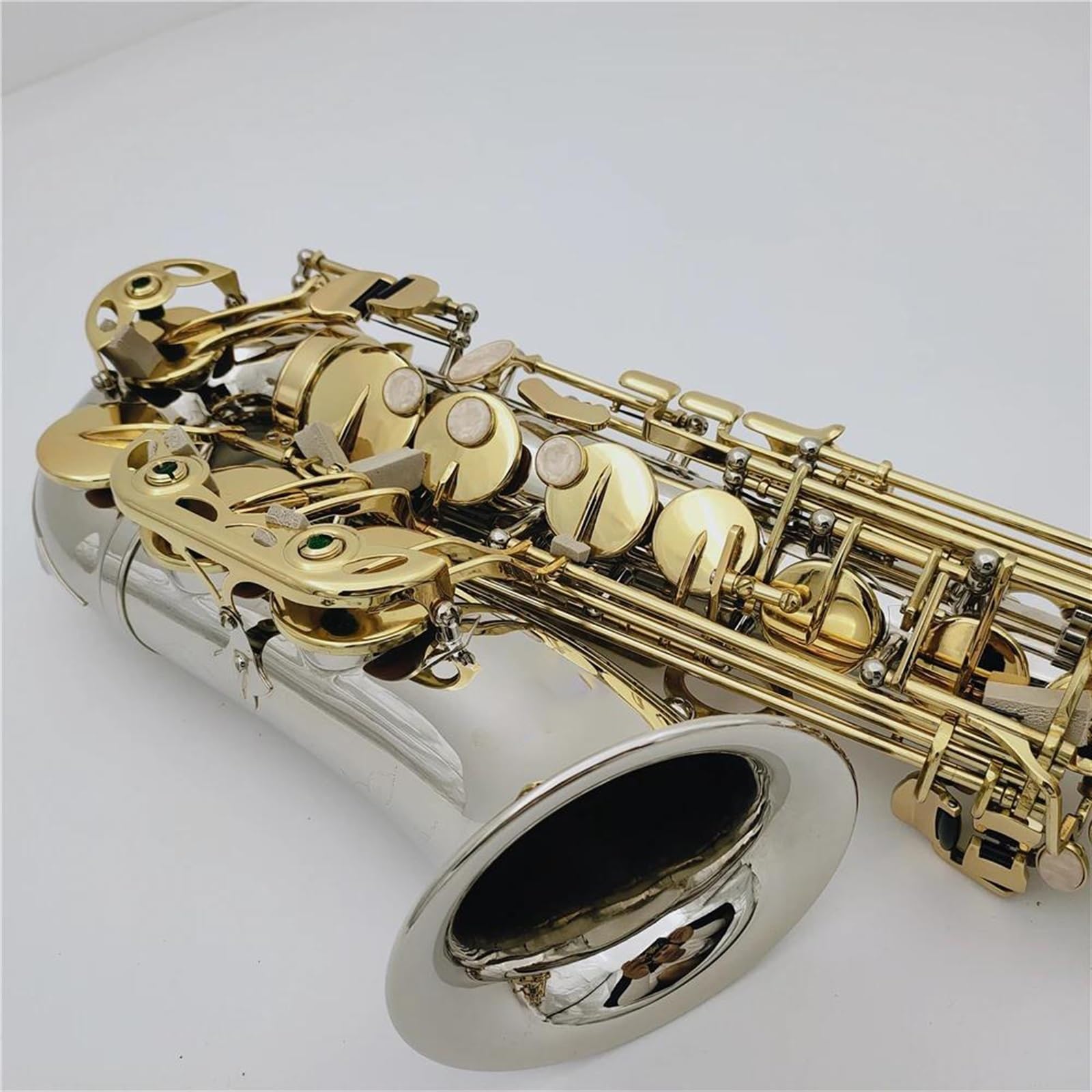 Saxofón Saxofón Alto Latón Cuerpo Bañado En Plata Llave Lacada En Oro Eb Tune E Flat Sax Con Estuche Para Boquilla (Color : Leather bag)