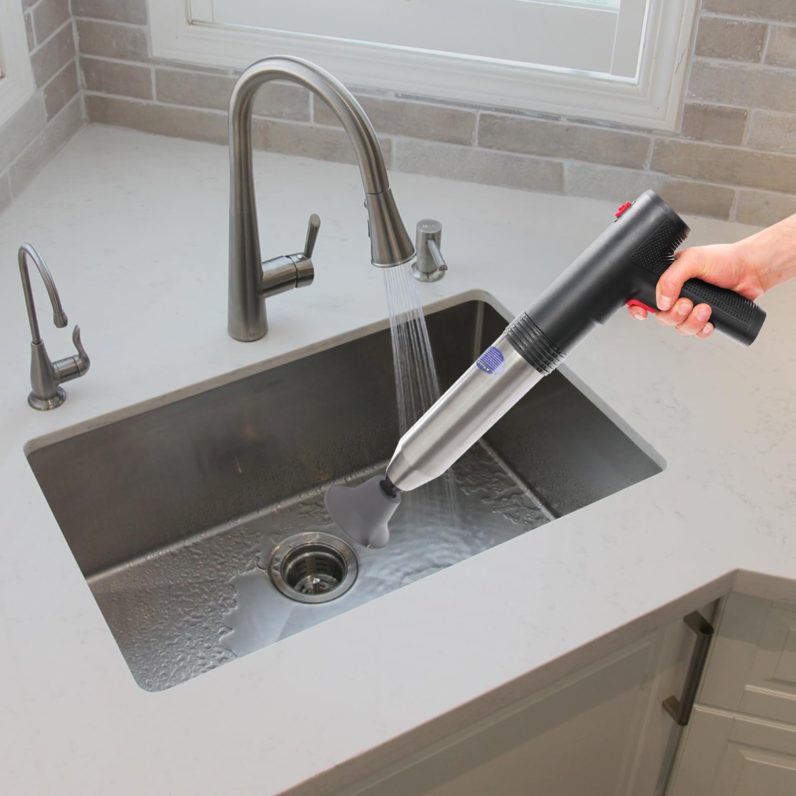 Pressatore elettrico per WC con 3 testine dello stantuffo, colore: nero
