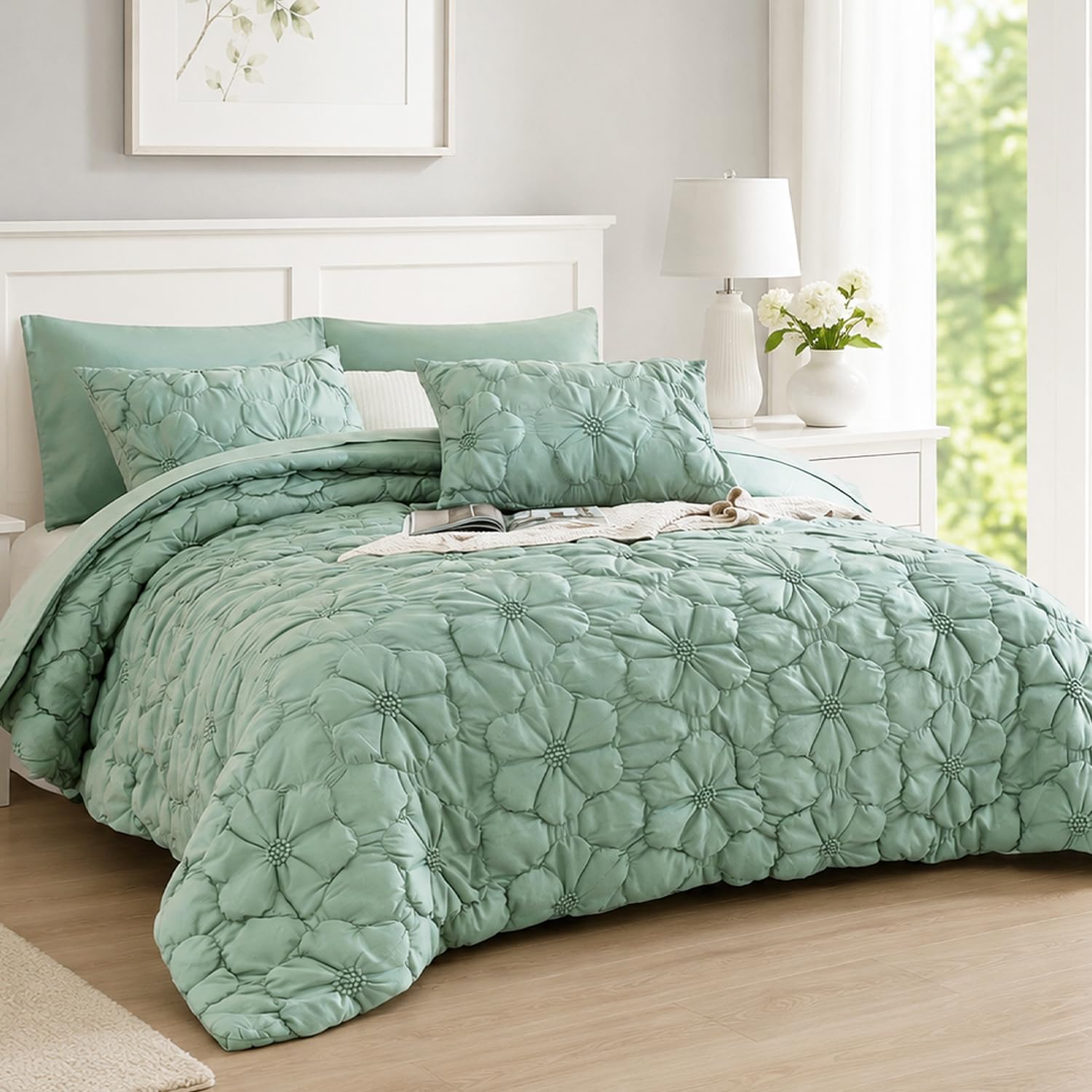 Lavender Purple Queen Comforter Set 7 Pieces,Pinch Pleat Bed in a Bag with Sheets,Puffy Down Alternative Queen Bed Comforter,Soft Microfiber Lightweight Comforter All Season