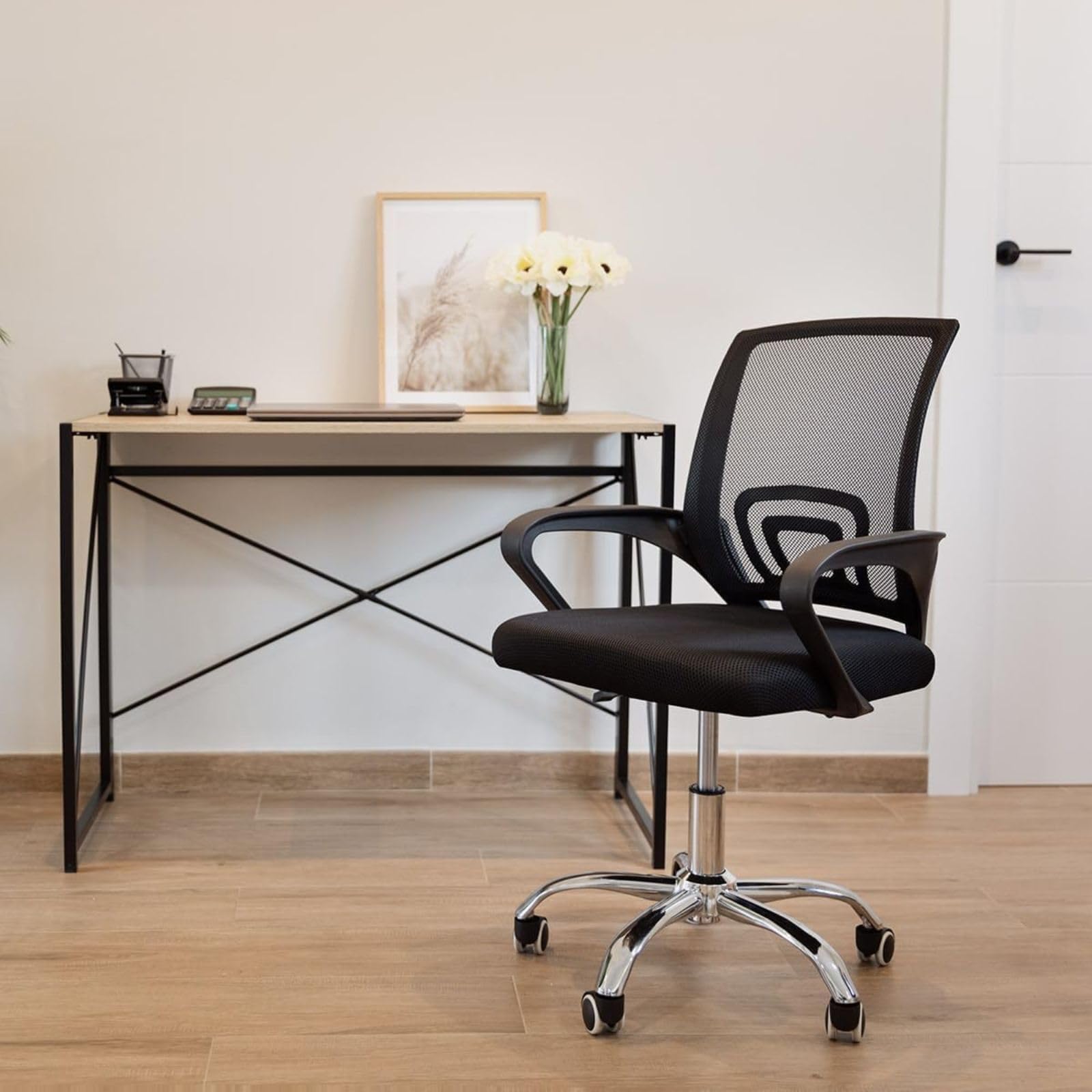 DASCK Silla de Oficina Ergonómica Negra con Respaldo de Malla, Altura Ajustable y Base Giratoria 360°